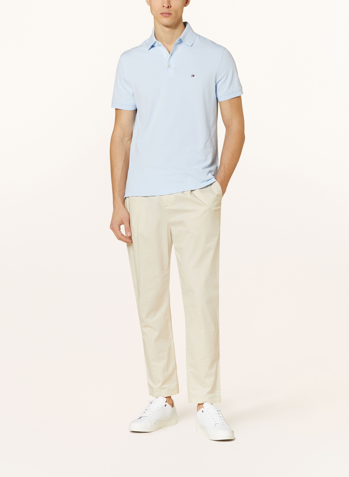 TOMMY HILFIGER Piqué-Poloshirt Slim Fit, Farbe: HELLBLAU (Bild 2)