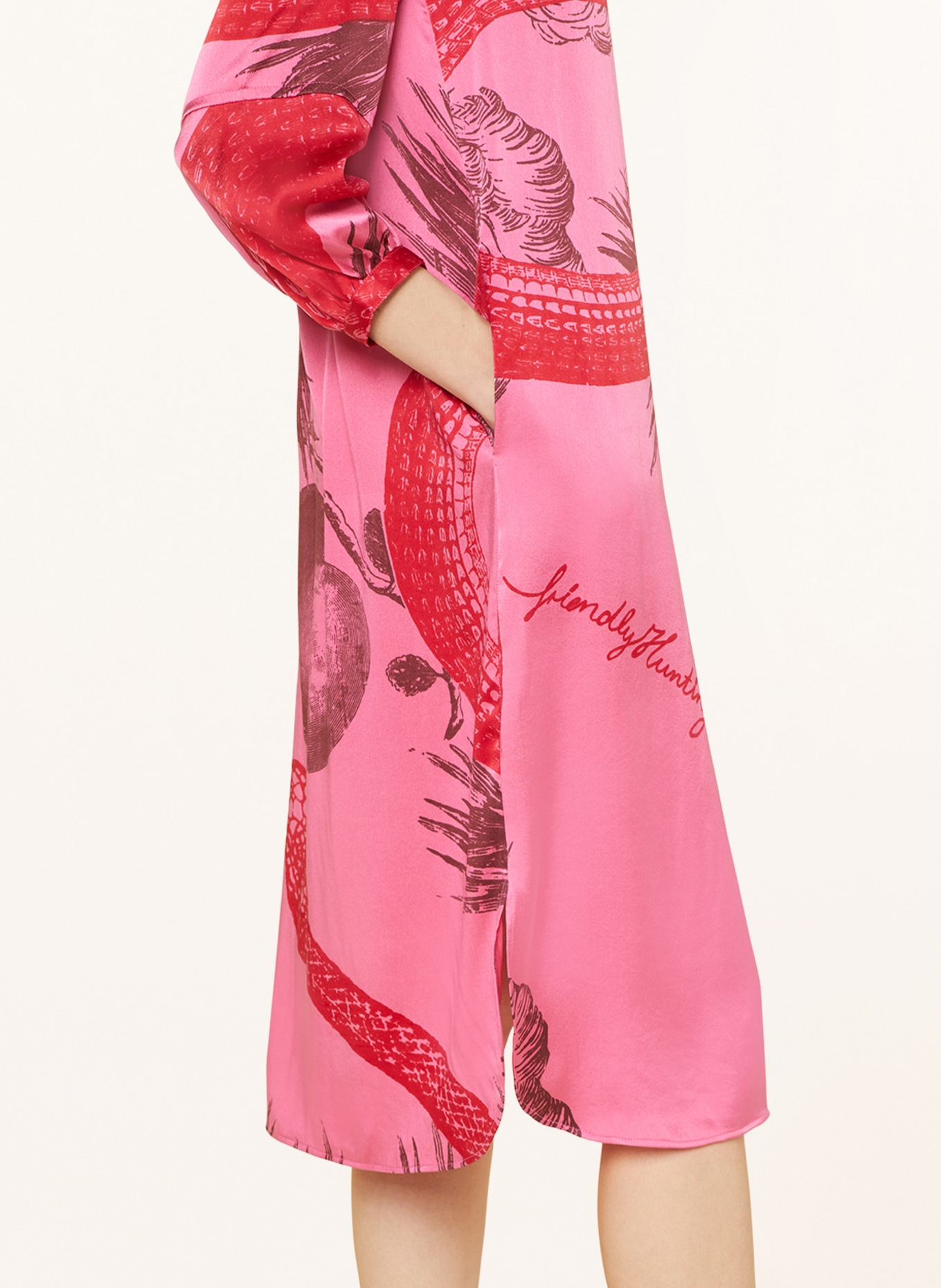friendly hunting Silk dress, Color: PINK/ RED/ DARK RED (Image 4)