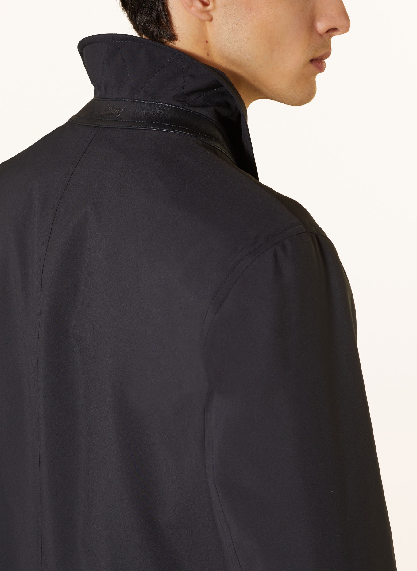 Brioni Kabát: TMAVĚ MODRÁ