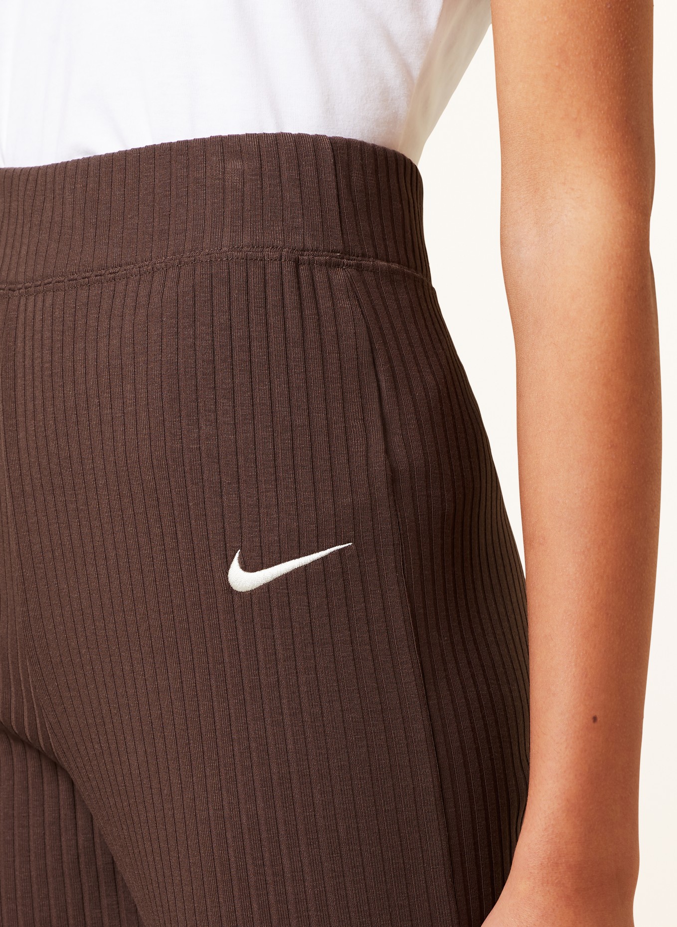 Nike Tréninkové kalhoty SPORTSWEAR, Barva: HNĚDÁ (Obrázek 5)