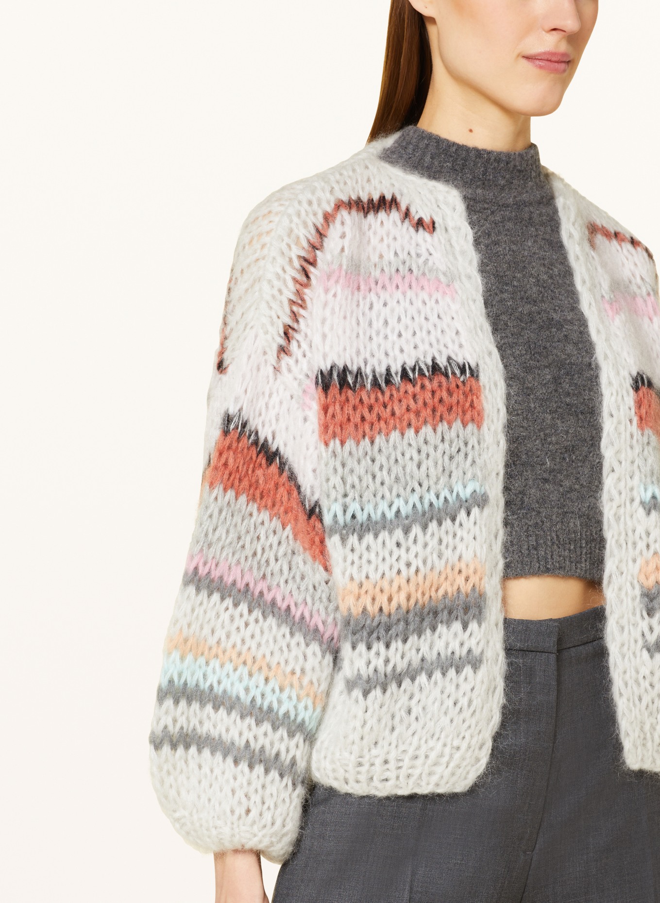MAIAMI Oversized knit cardigan with mohair, Color: GRAY/ LIGHT PINK/ BROWN (Image 4)
