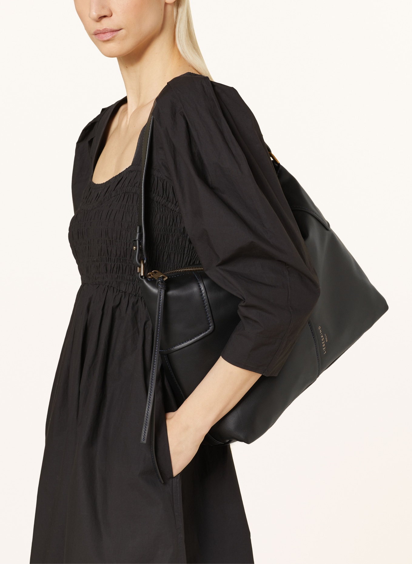 LIEBESKIND Shoulder bag MILA M, Color: BLACK (Image 4)