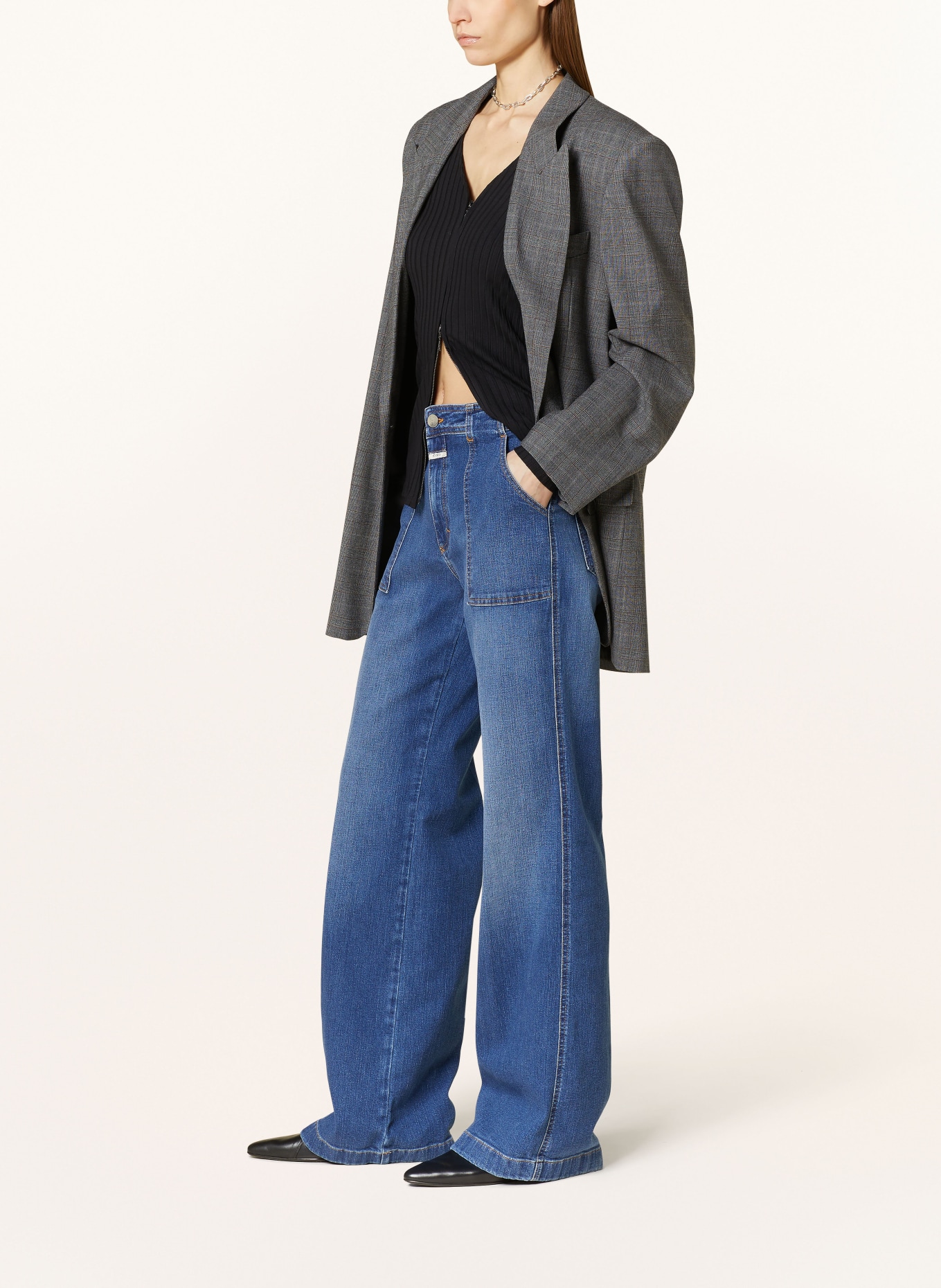 CLOSED Flared Jeans ARIA, Farbe: BLAU (Bild 4)