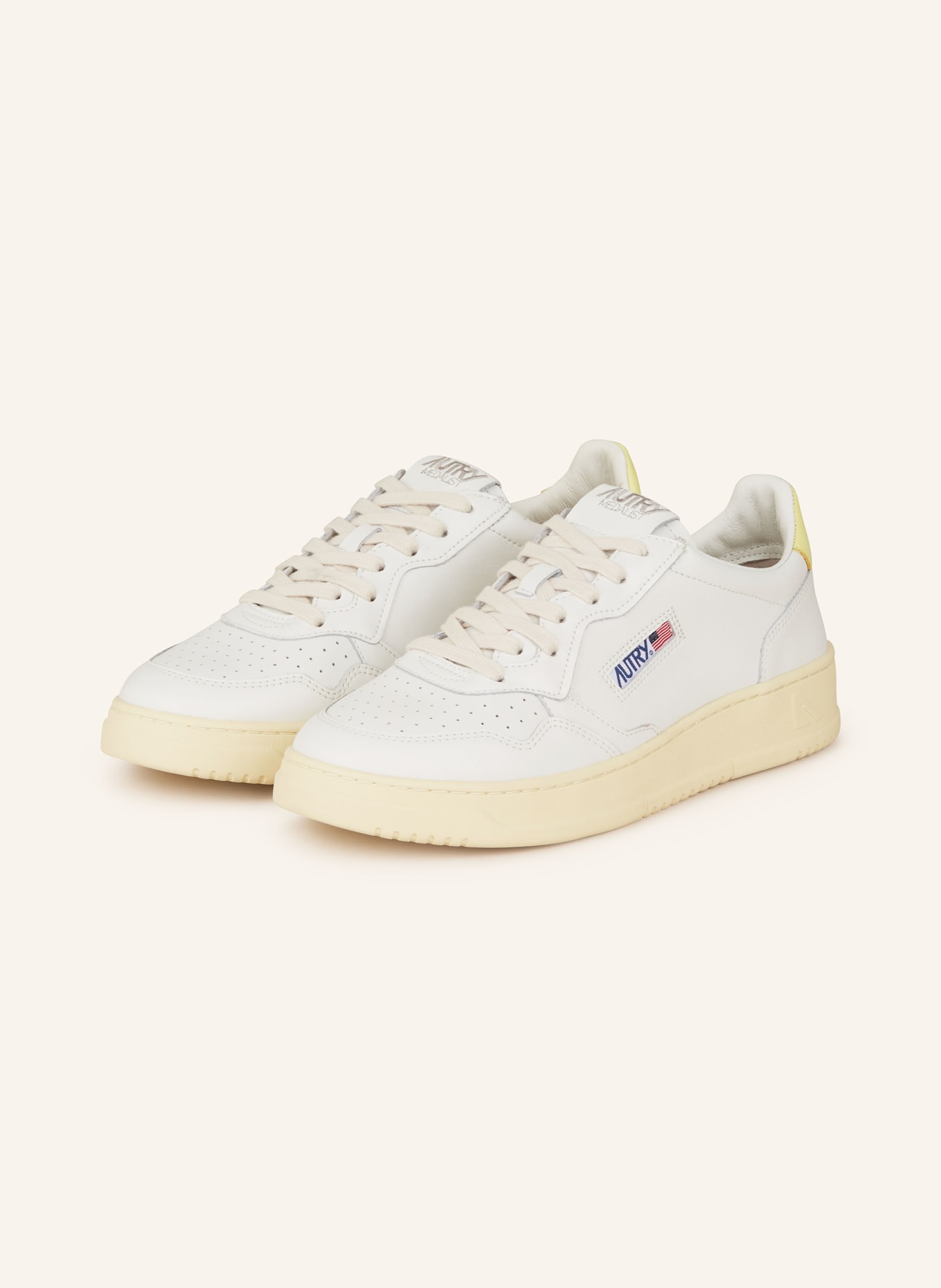 AUTRY Sneakers MEDALIST LOW, Color: WHITE/ YELLOW (Image 1)