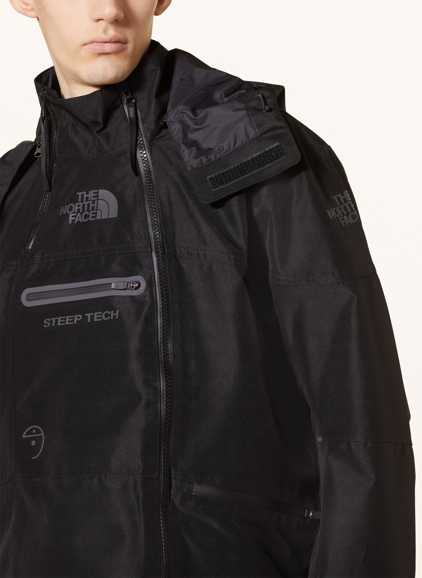 THE NORTH FACE Outdoor jacket with removable hood, Color: BLACK (Image 5)
