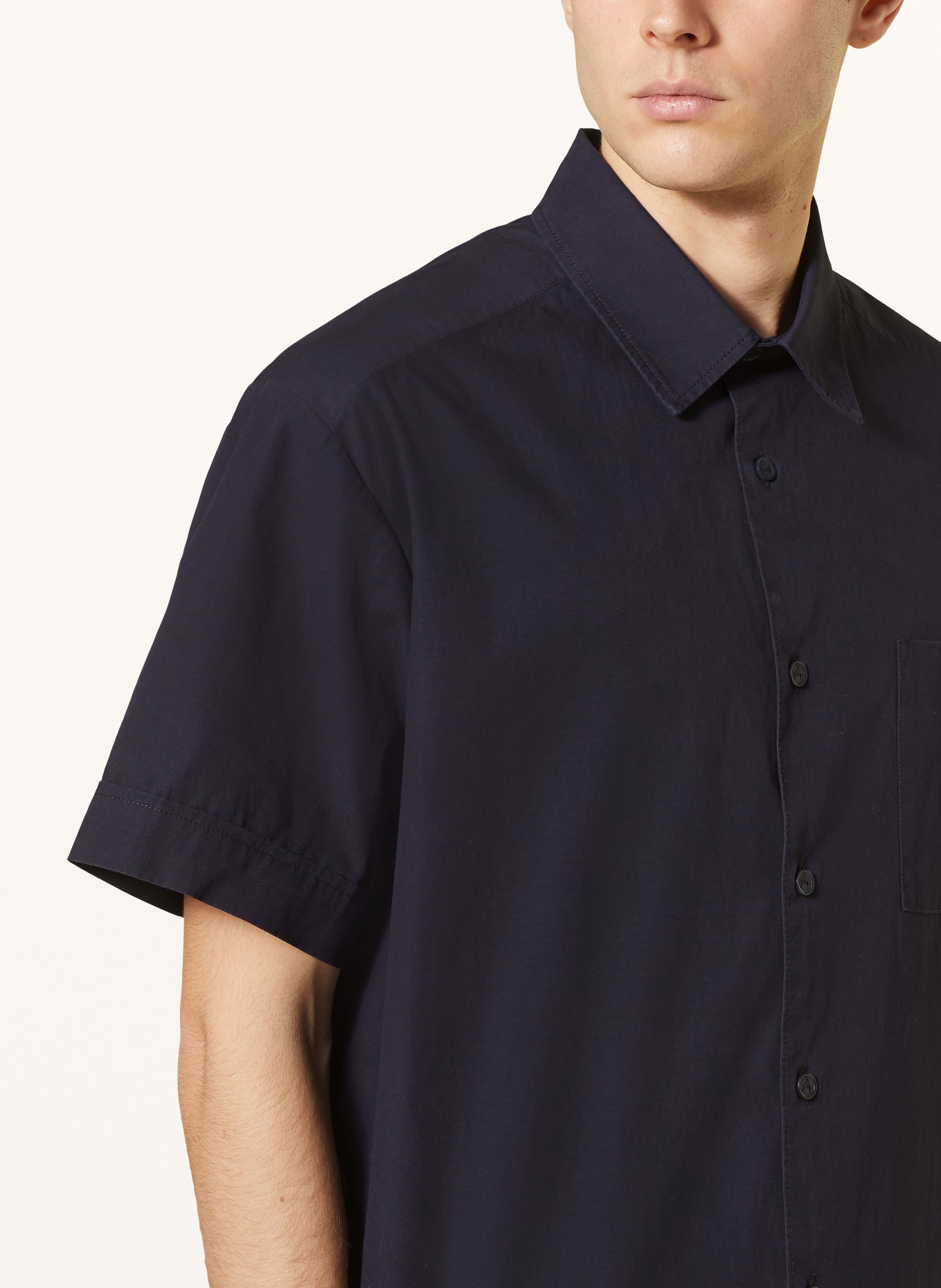 A.P.C. Košile s krátkým rukávem ROSS Comfort Fit, Barva: IAK DARK NAVY (Obrázek 4)