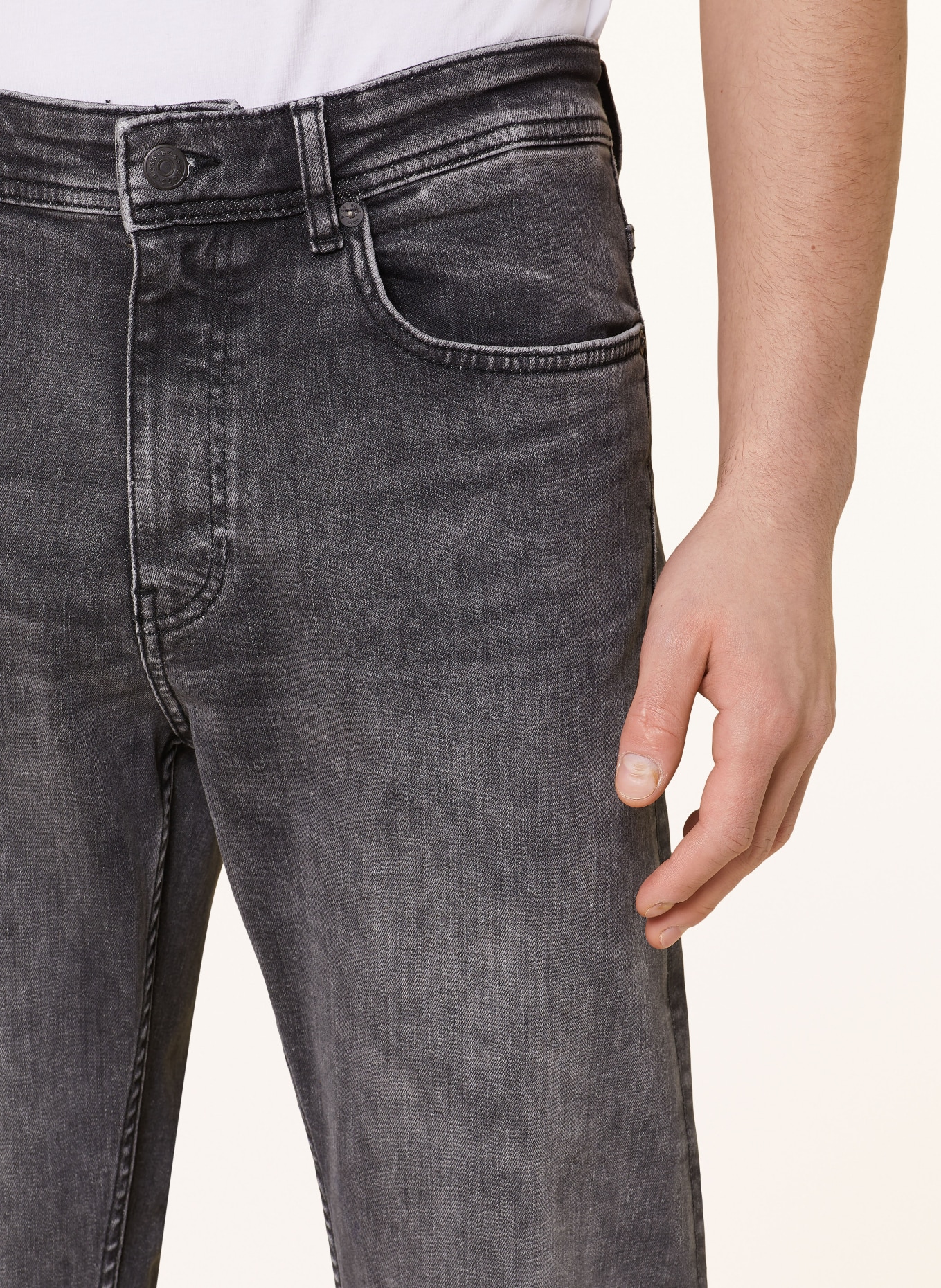 BOSS Jeans TABER Tapered Fit, Farbe: 027 DARK GREY (Bild 5)