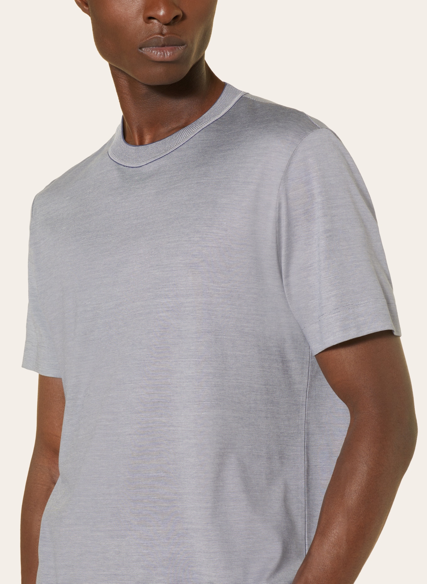 BOSS T-Shirt TESAR mit Seide, Farbe: DUNKELBLAU/ WEISS (Bild 4)