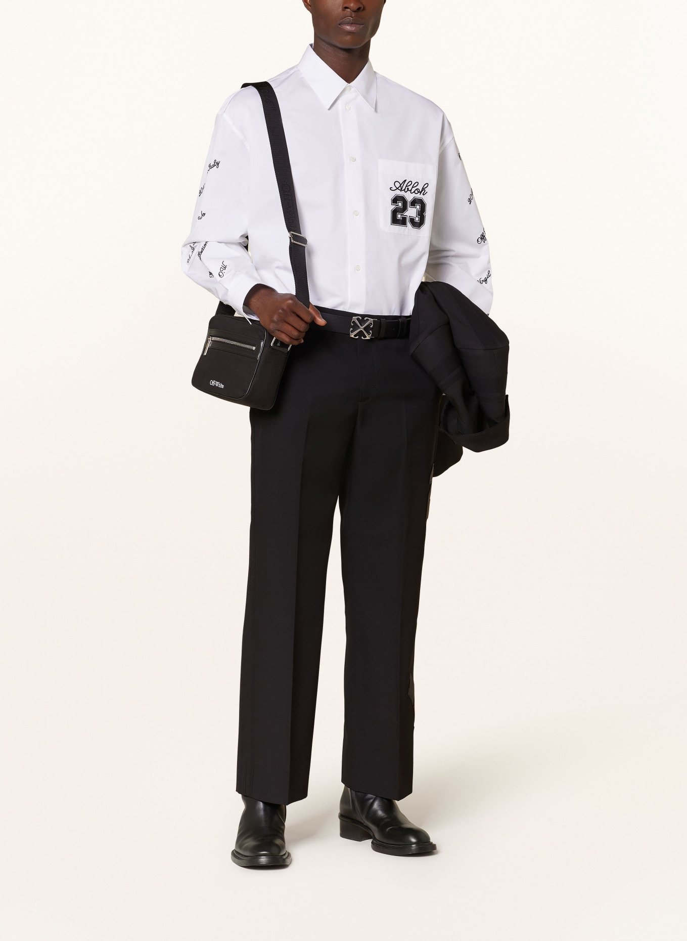 Off-White Oblekové kalhoty Regular Fit s galonovými pruhy, Barva: ČERNÁ (Obrázek 3)