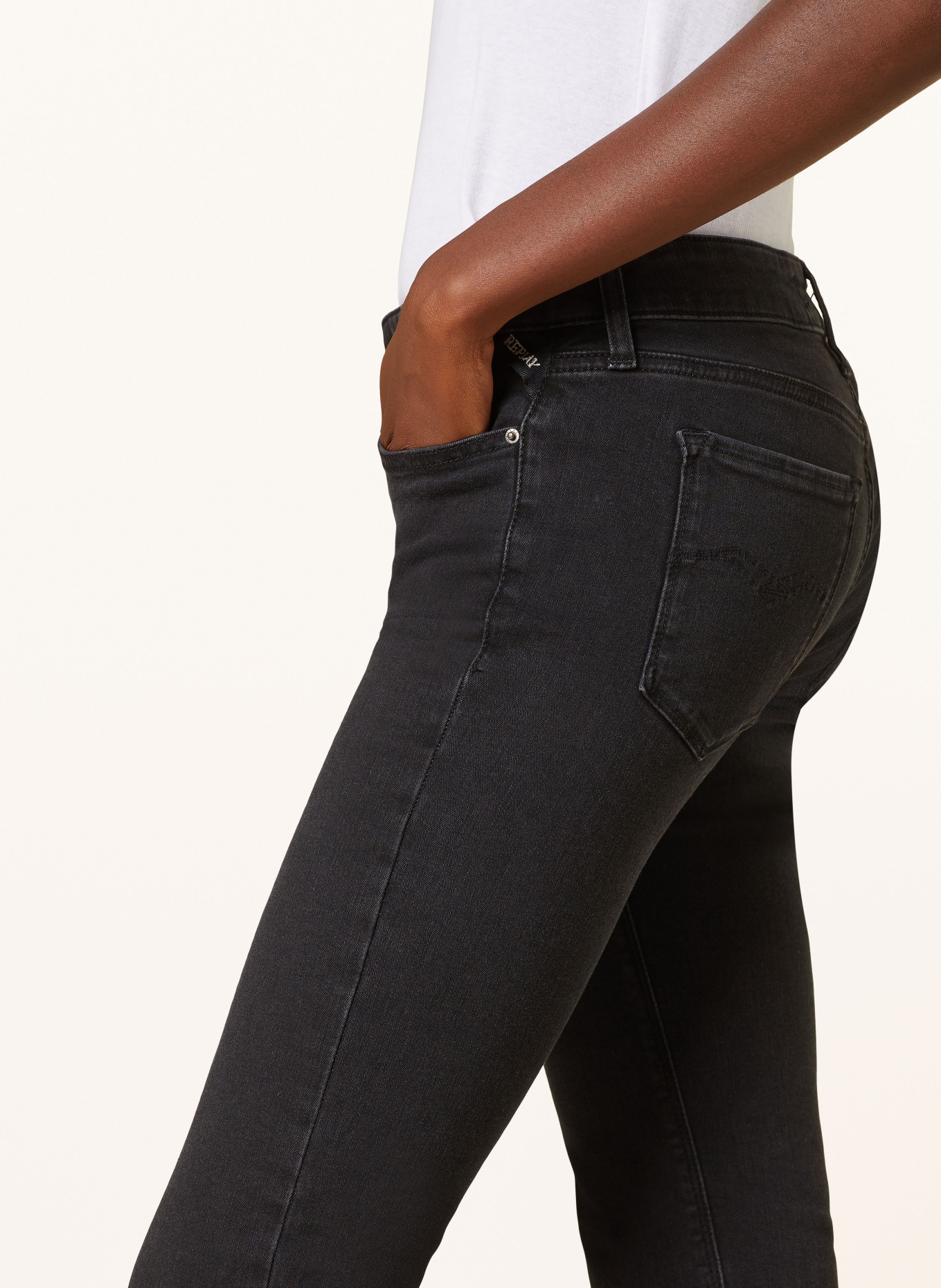 REPLAY Bootcut Jeans NEW LUZ, Farbe: SCHWARZ (Bild 5)