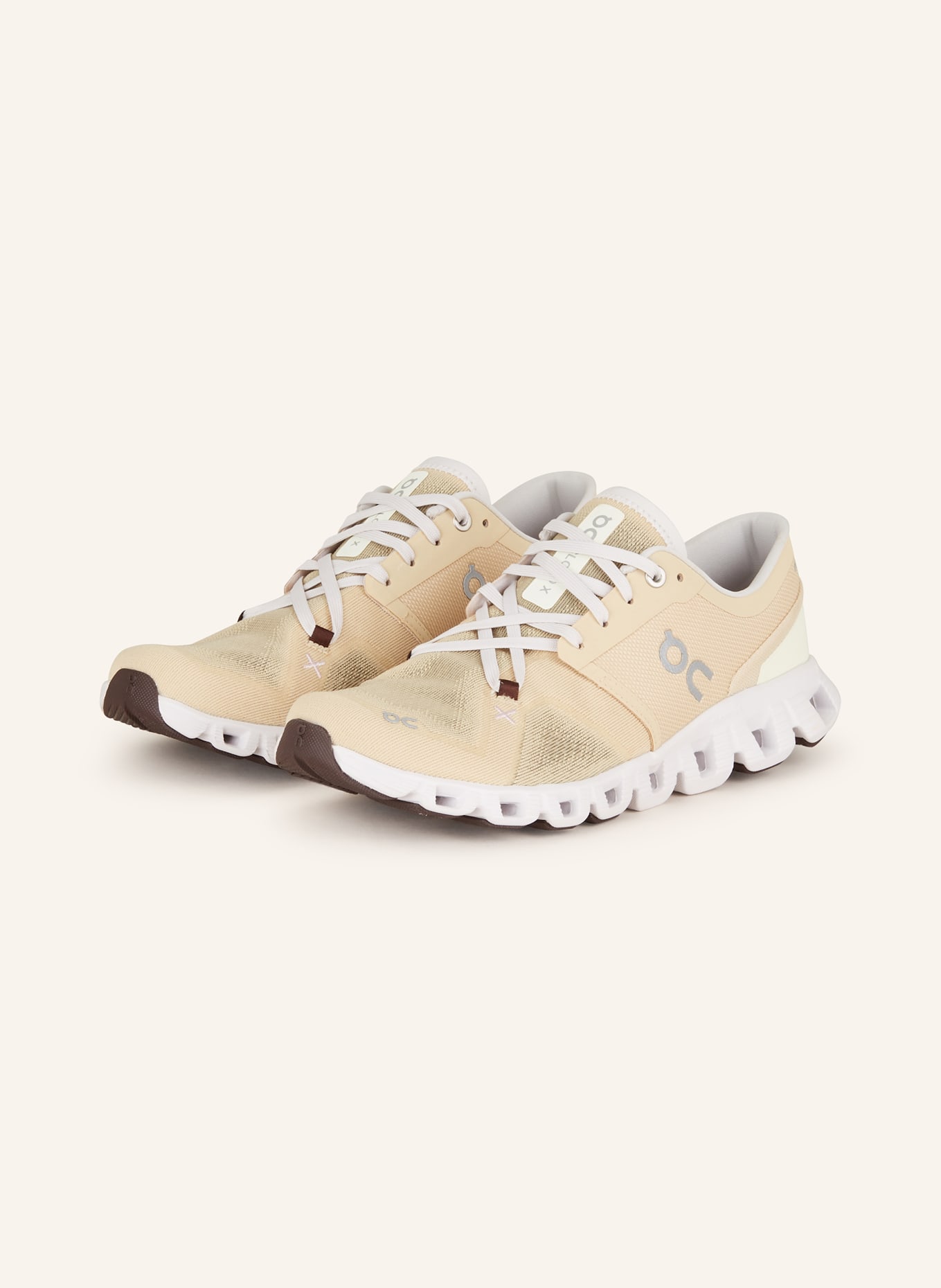 On Fitness shoes CLOUD X 3, Color: LIGHT YELLOW/ ECRU (Image 1)