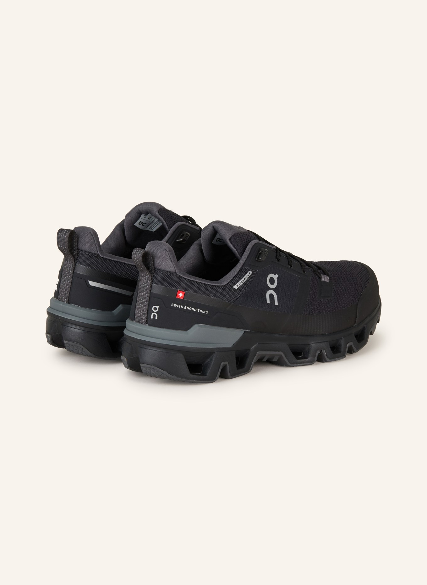 On Trekking shoes CLOUDWANDER WATERPROOF, Color: BLACK (Image 2)