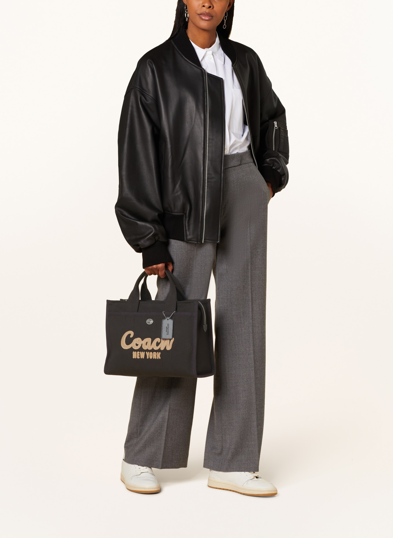 COACH Shopper CARGO, Color: BLACK (Image 5)