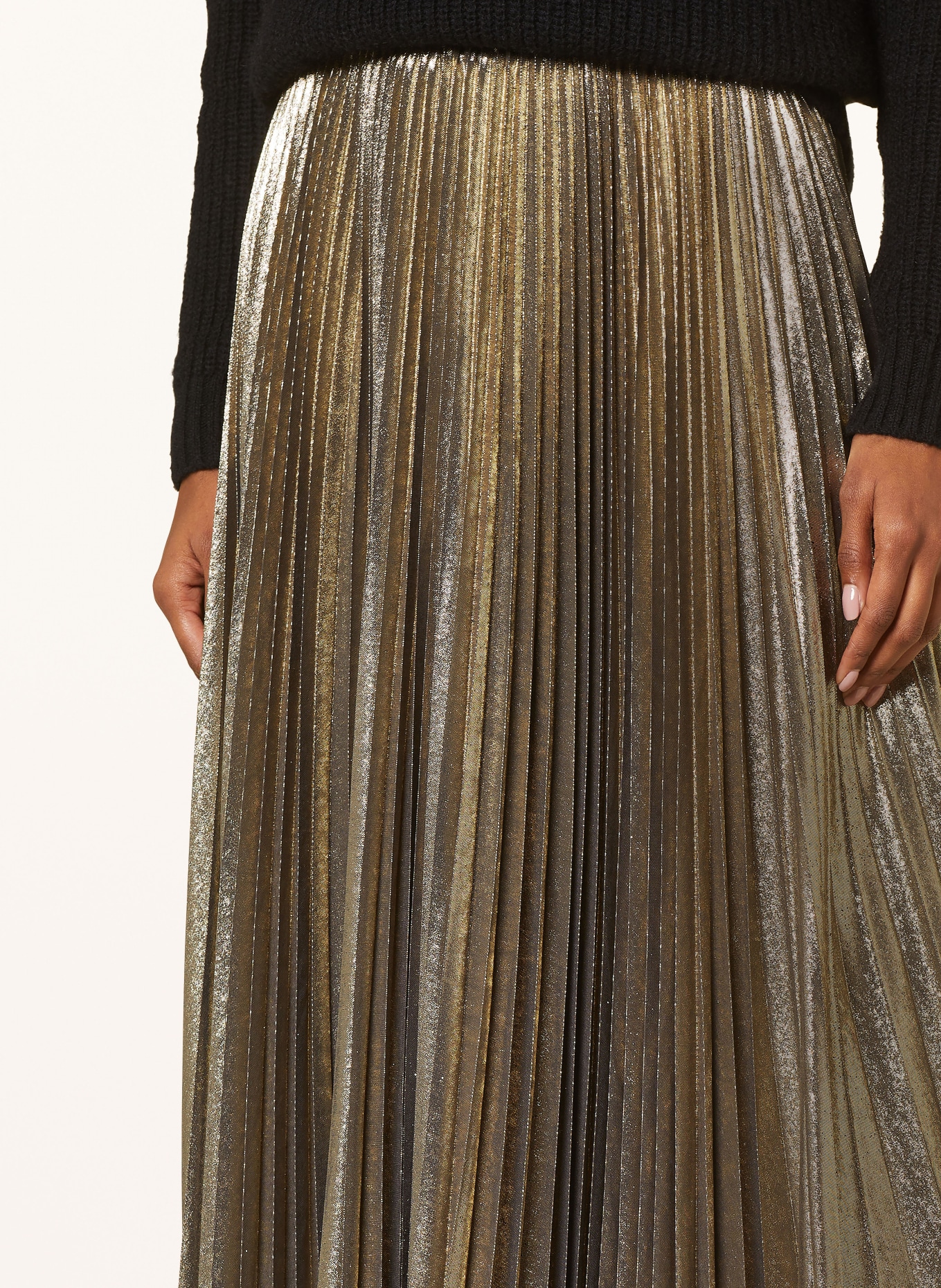 WEEKEND MaxMara Pleated skirt NURRA, Color: GOLD (Image 4)
