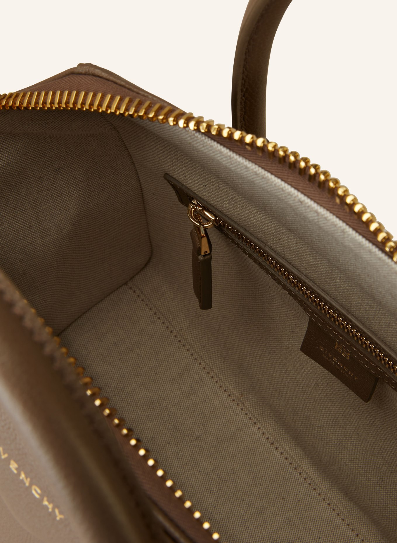GIVENCHY Handbag ANTIGONA SMALL, Color: TAUPE (Image 3)