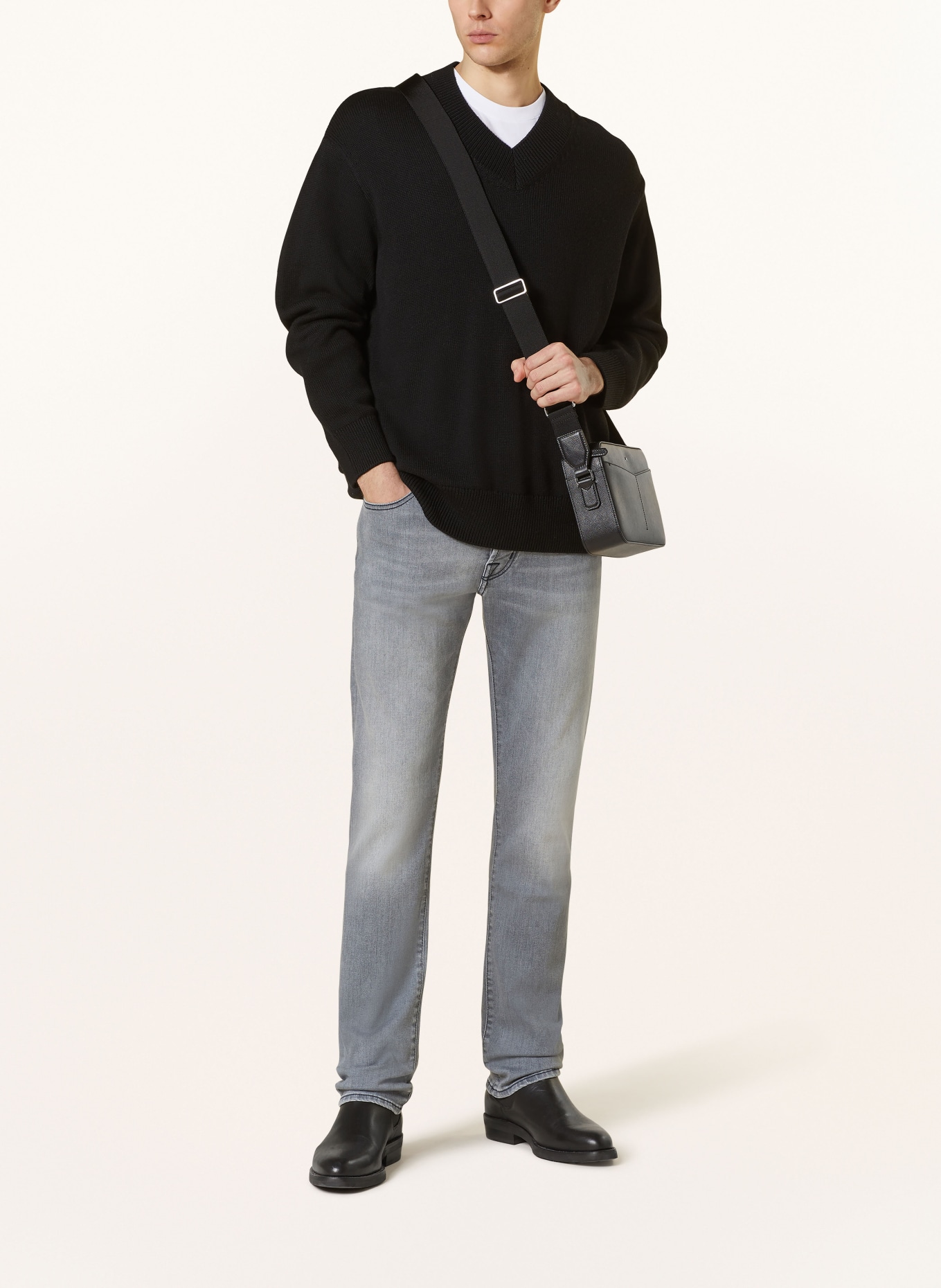 JACOB COHEN Jeans BARD Slim Fit, Farbe: 746D Light Grey (Bild 2)