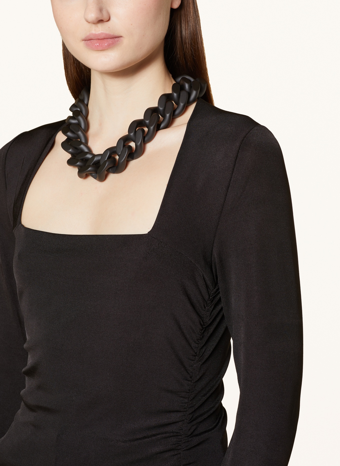 VANESSA BARONI Necklace BIG FLAT CHAIN, Color: BLACK/ GOLD (Image 3)
