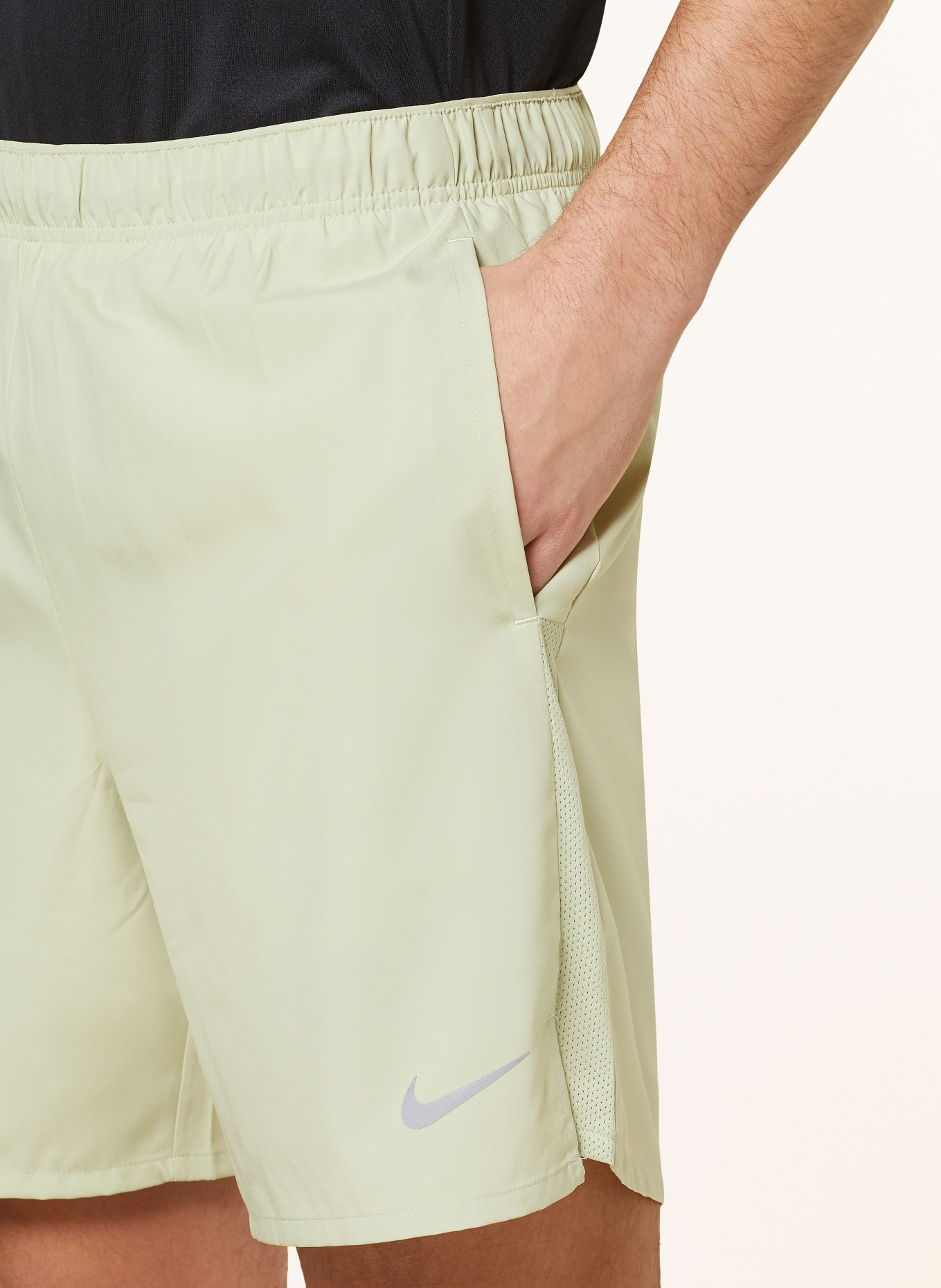 Nike 2-in-1 running shorts CHALLANGER, Color: OLIVE (Image 5)
