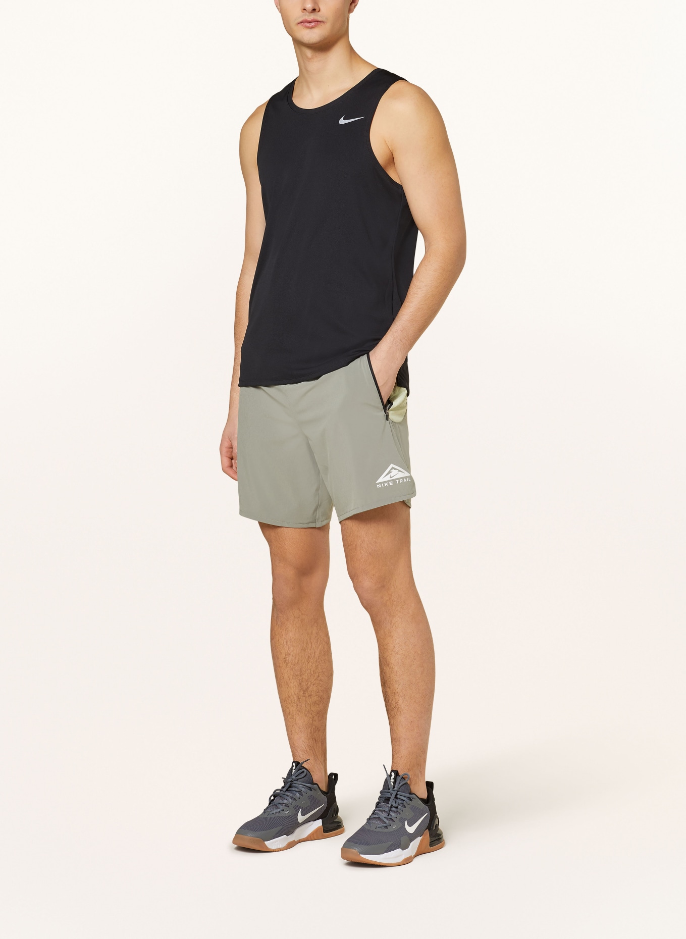 Nike Running shorts SECOND SUNRISE TRAIL, Color: DARK GREEN/ LIGHT GREEN (Image 2)
