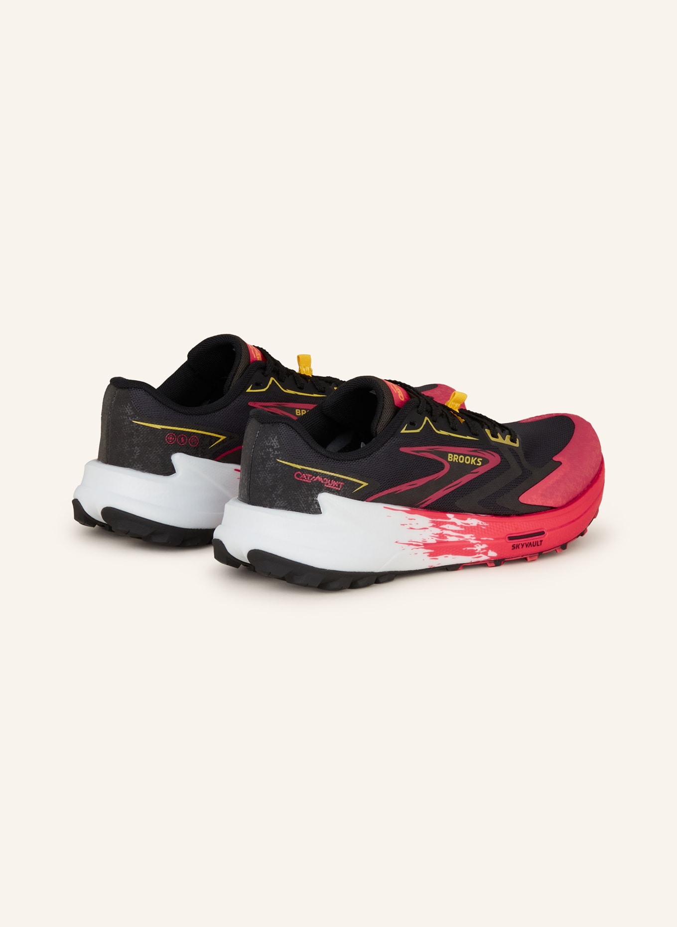 BROOKS Trail running shoes CATAMOUNT 3, Color: BLACK/ NEON PINK (Image 2)
