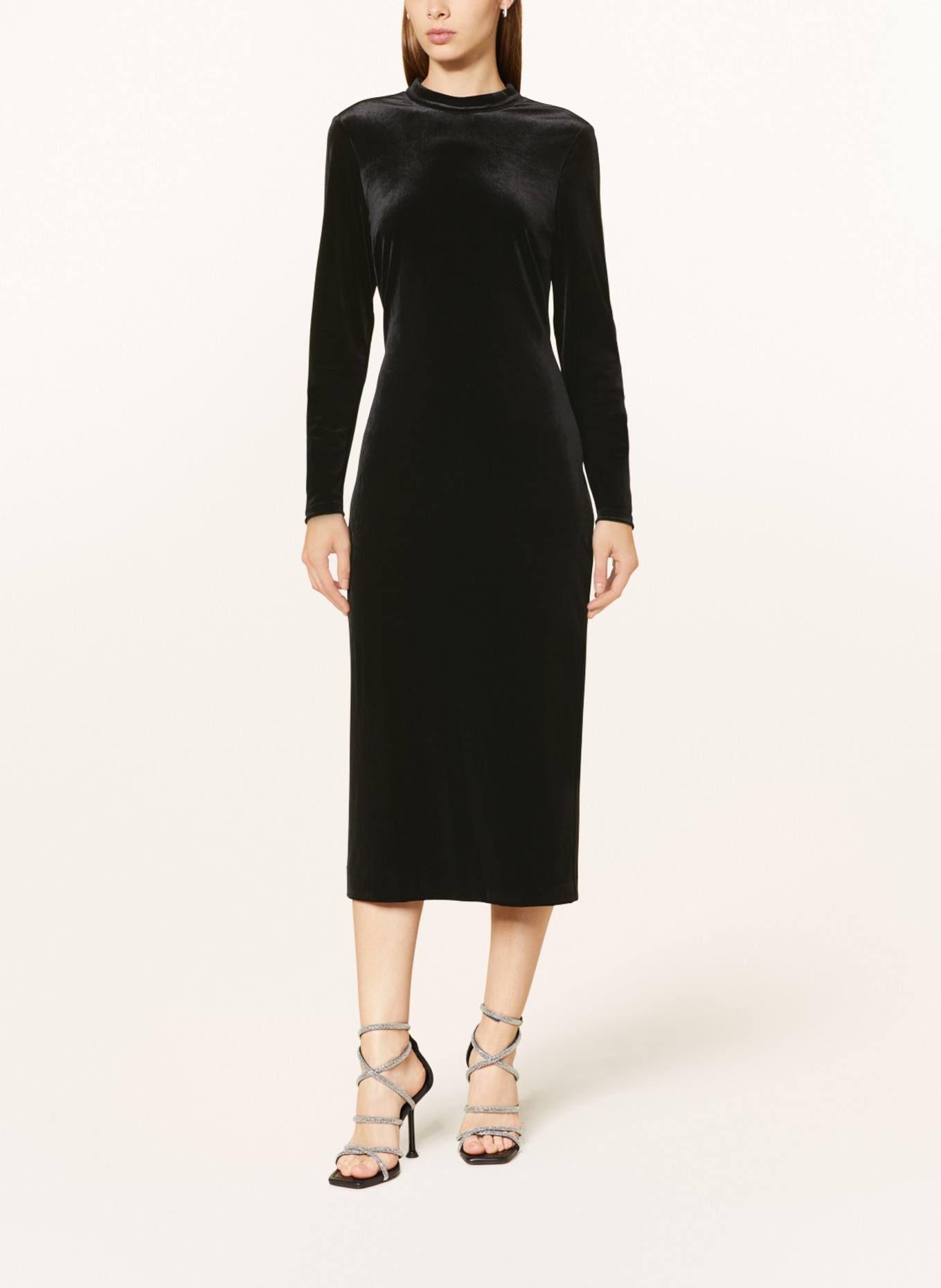 V by Vera Mont Velvet dress with cut-out, Color: BLACK (Image 2)