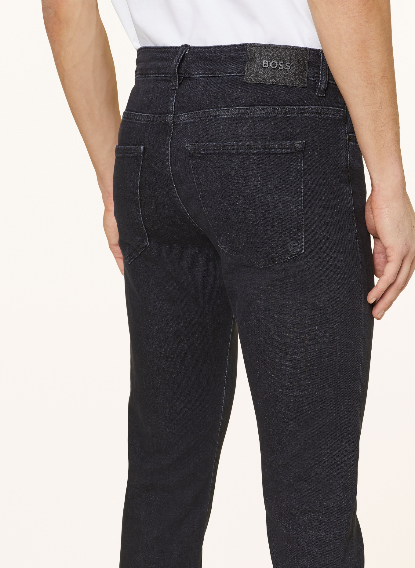 BOSS Jeans DELAWARE3 Slim Fit, Farbe: 017 CHARCOAL (Bild 6)