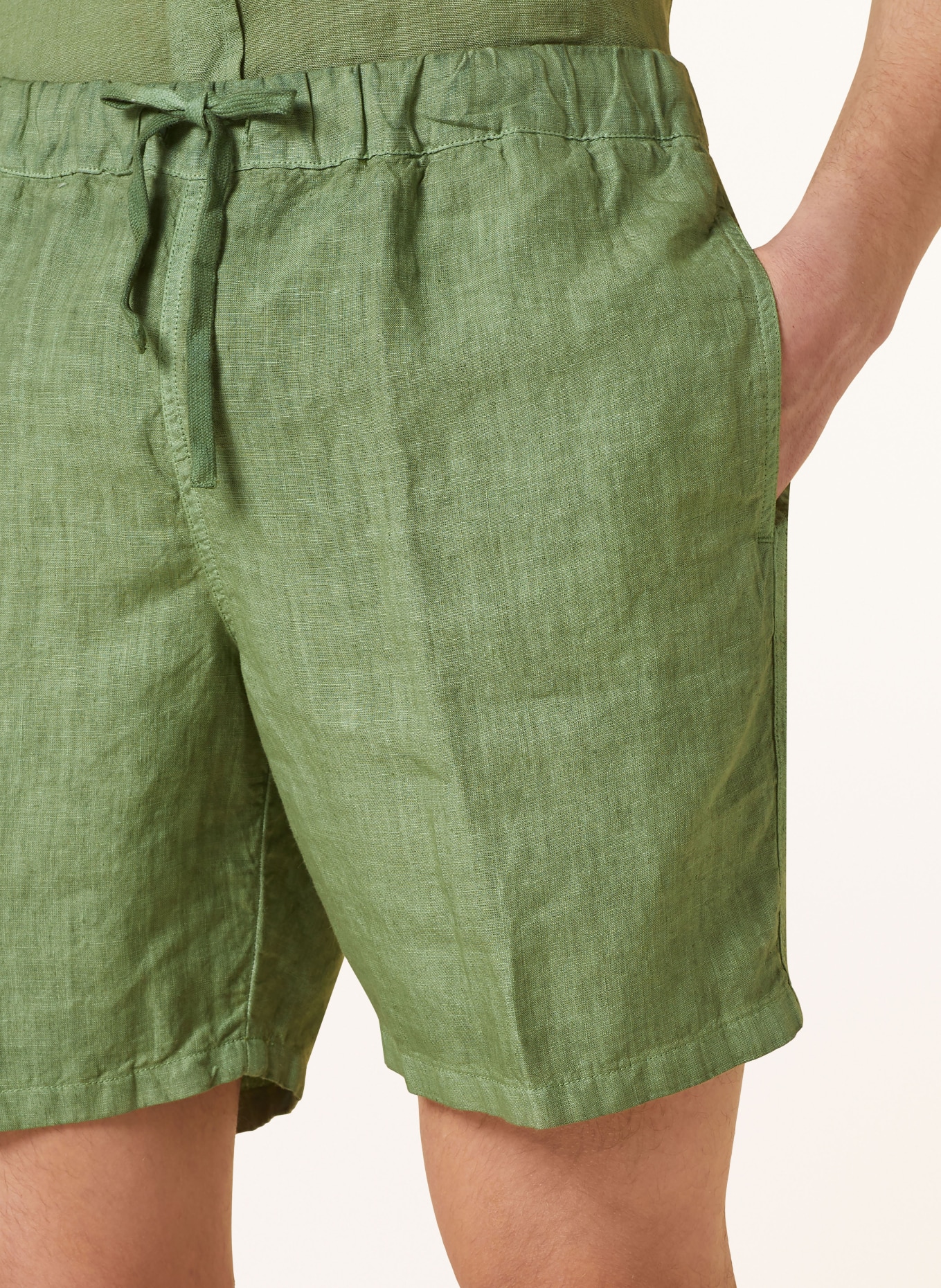 120%lino Linen shorts, Color: DARK GREEN (Image 5)