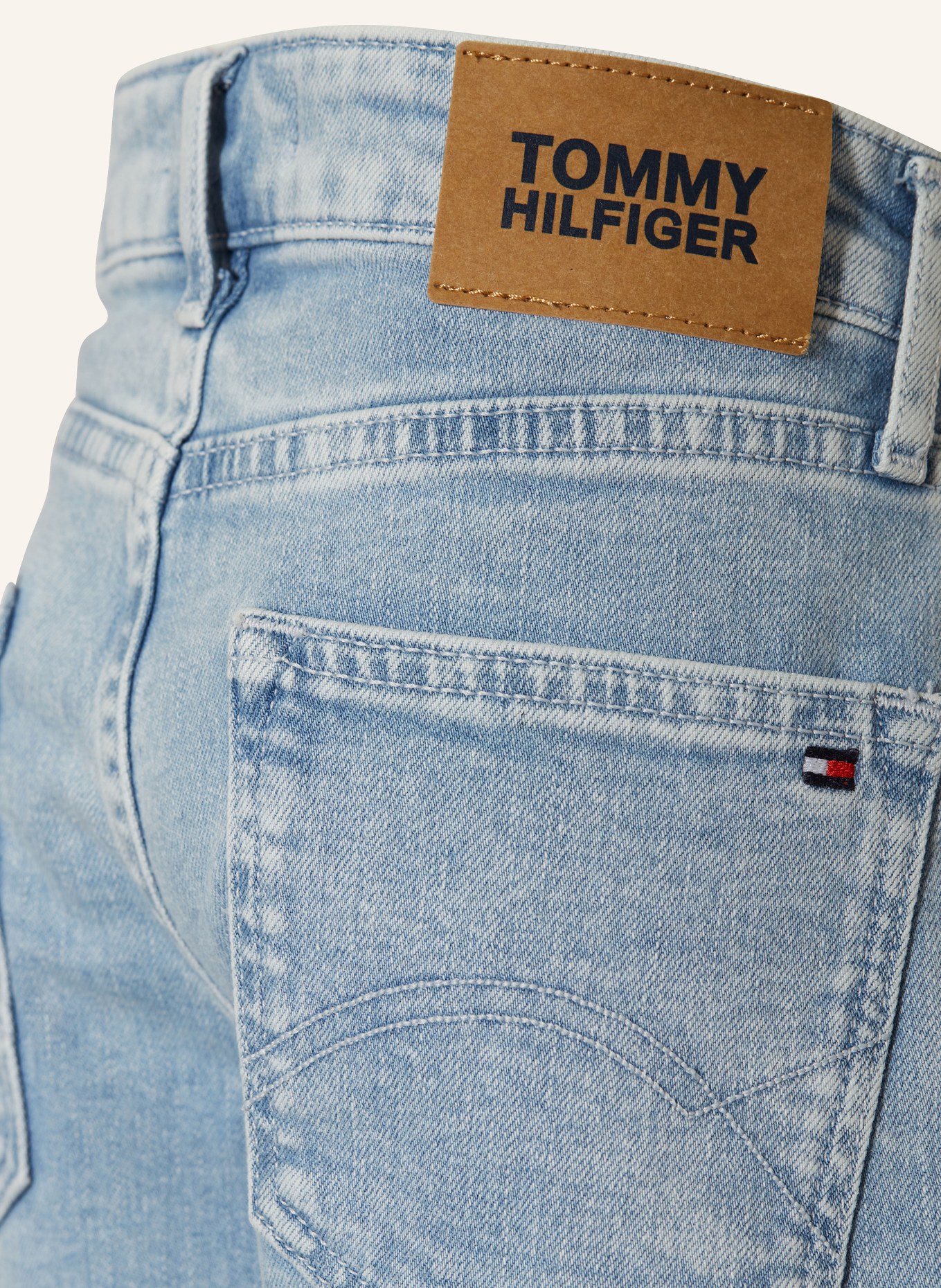 TOMMY HILFIGER Szorty jeansowe NORA, Kolor: 1AA Softlight (Obrazek 3)