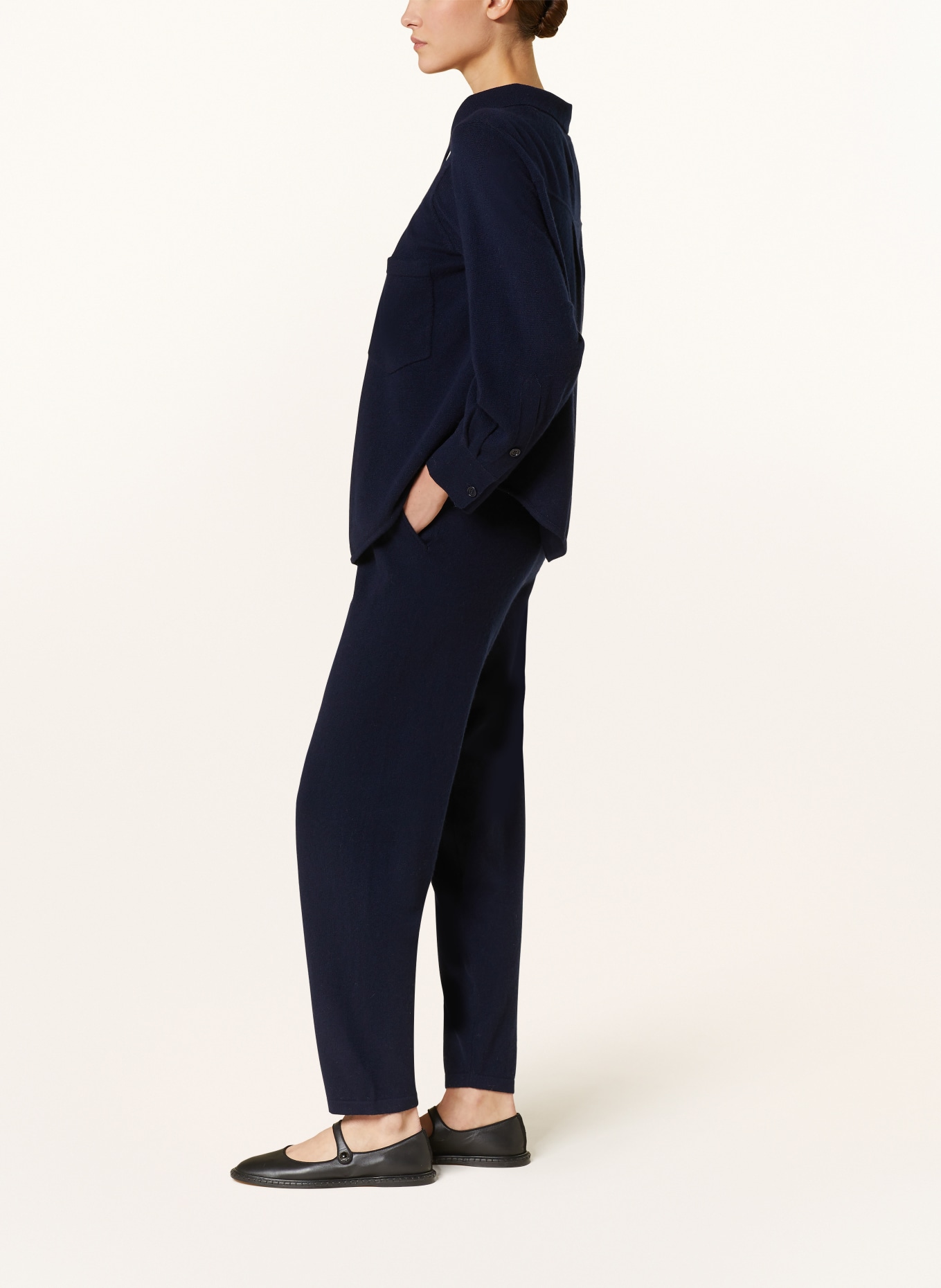 LISA YANG Knit trousers in cashmere, Color: DARK BLUE (Image 4)