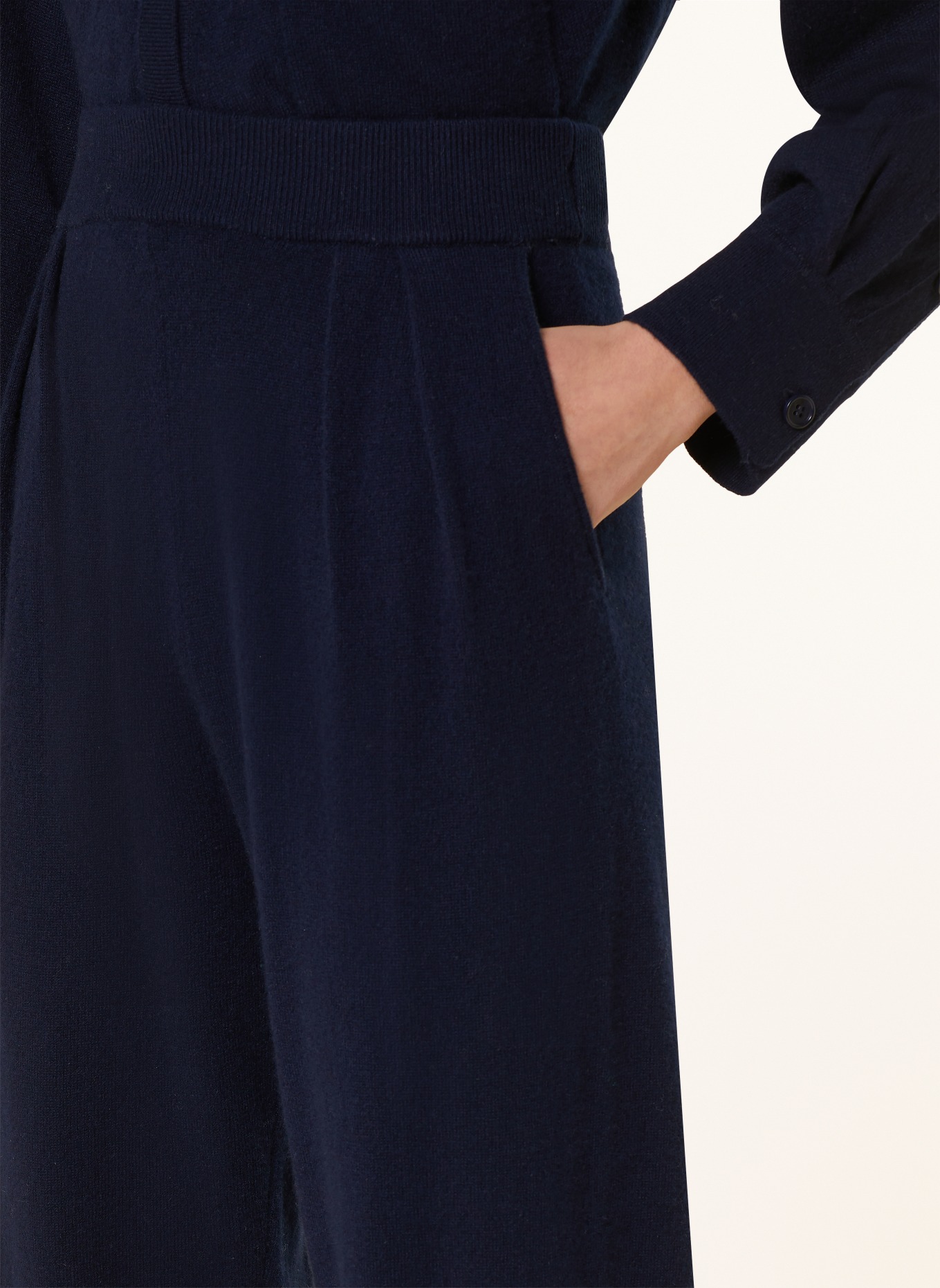LISA YANG Knit trousers in cashmere, Color: DARK BLUE (Image 5)