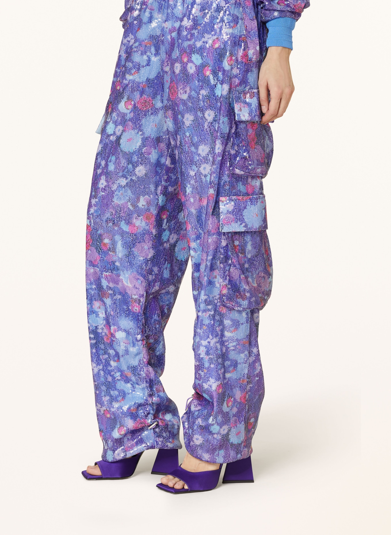 KHRISJOY Cargo pants with sequins, Color: PURPLE/ LIGHT PURPLE/ PINK (Image 5)