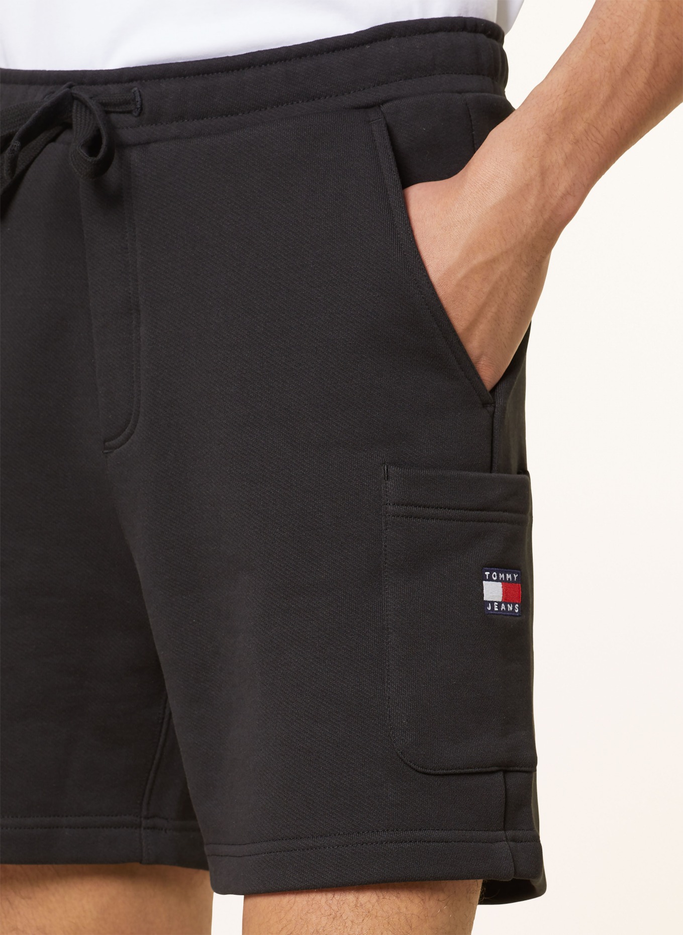 TOMMY JEANS Sweat shorts, Color: BLACK (Image 5)