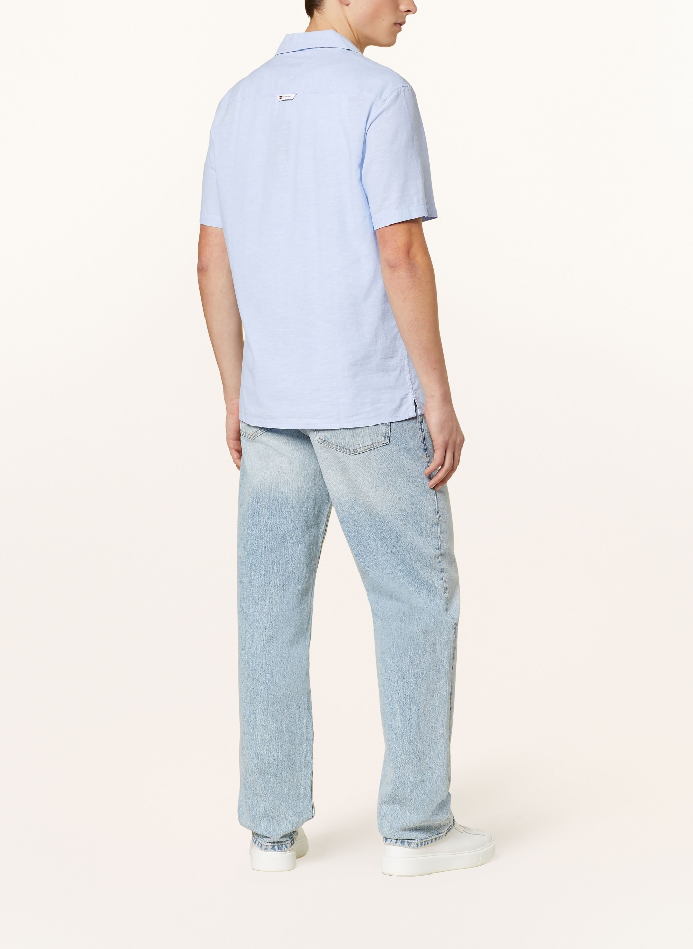 TOMMY JEANS Resort shirt regular fit with linen, Color: LIGHT BLUE (Image 3)