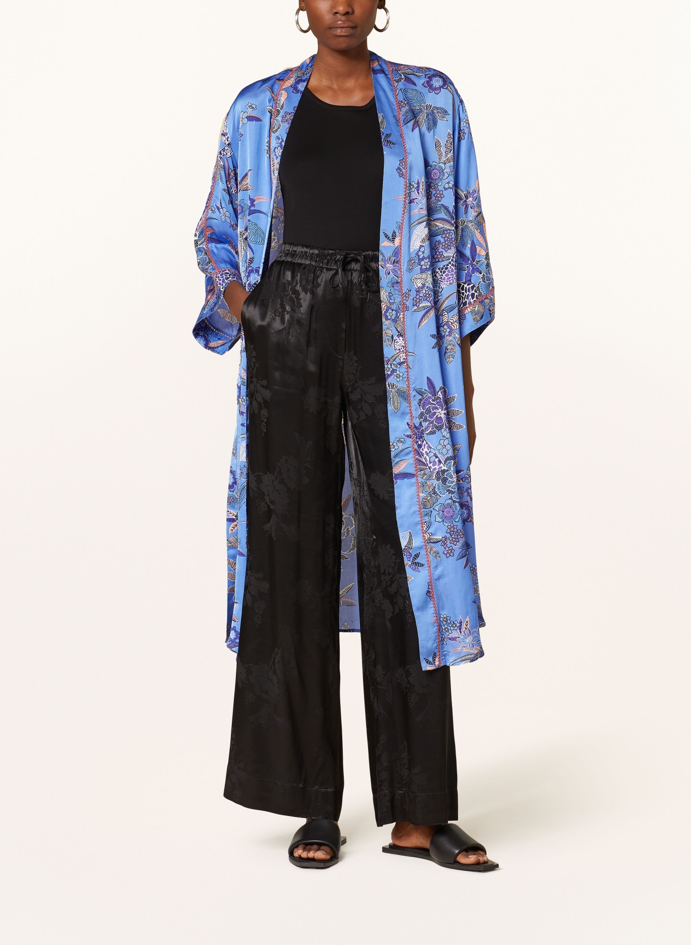 Poupette St Barth Women's kimono ERICA in satin, Color: BLUE/ WHITE/ PURPLE (Image 2)