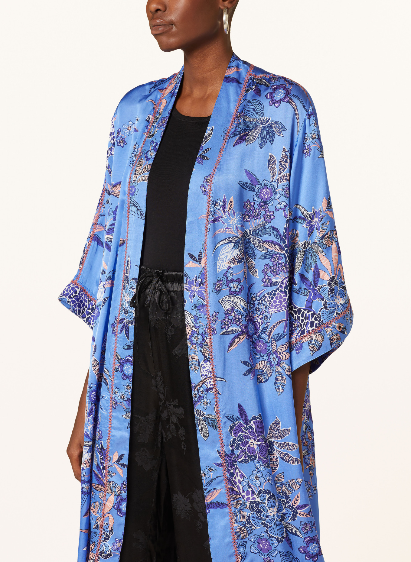 Poupette St Barth Women's kimono ERICA in satin, Color: BLUE/ WHITE/ PURPLE (Image 4)