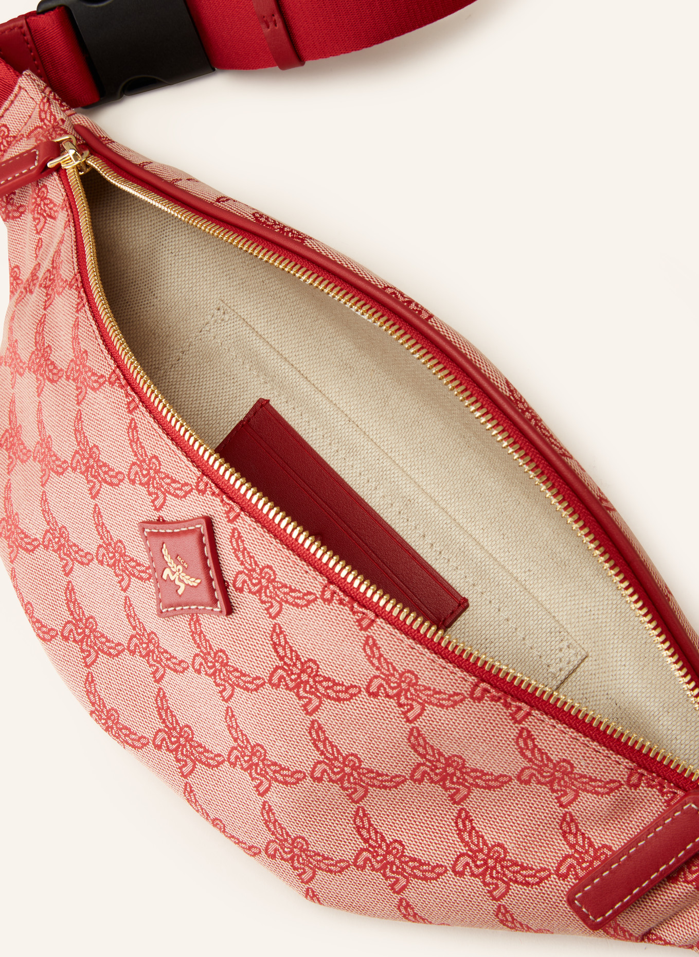 MCM Waist bag HIMMEL, Color: X0001 VALENTINE RED (Image 3)