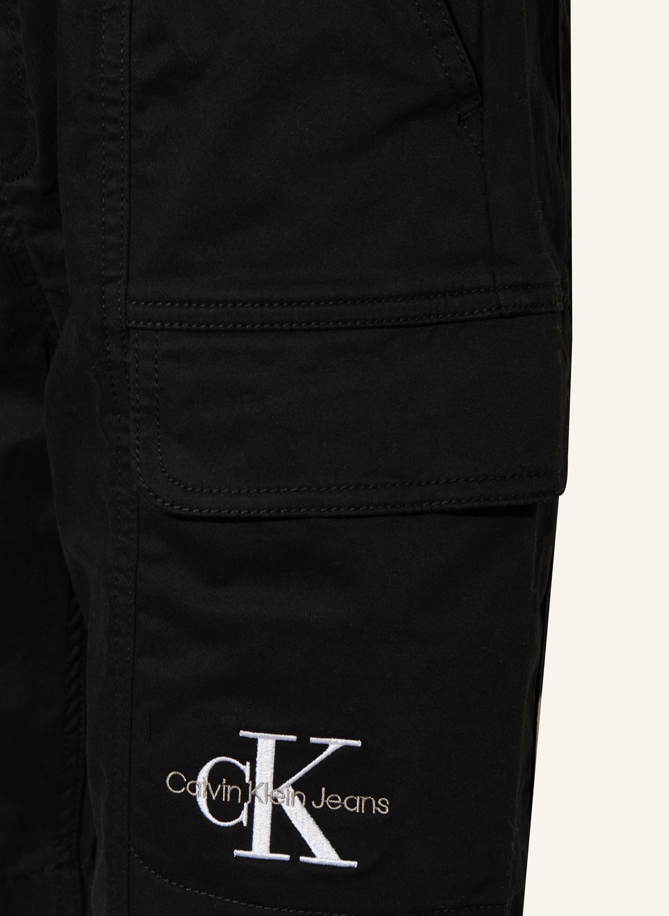 Calvin Klein Cargo šortky, Barva: ČERNÁ (Obrázek 3)