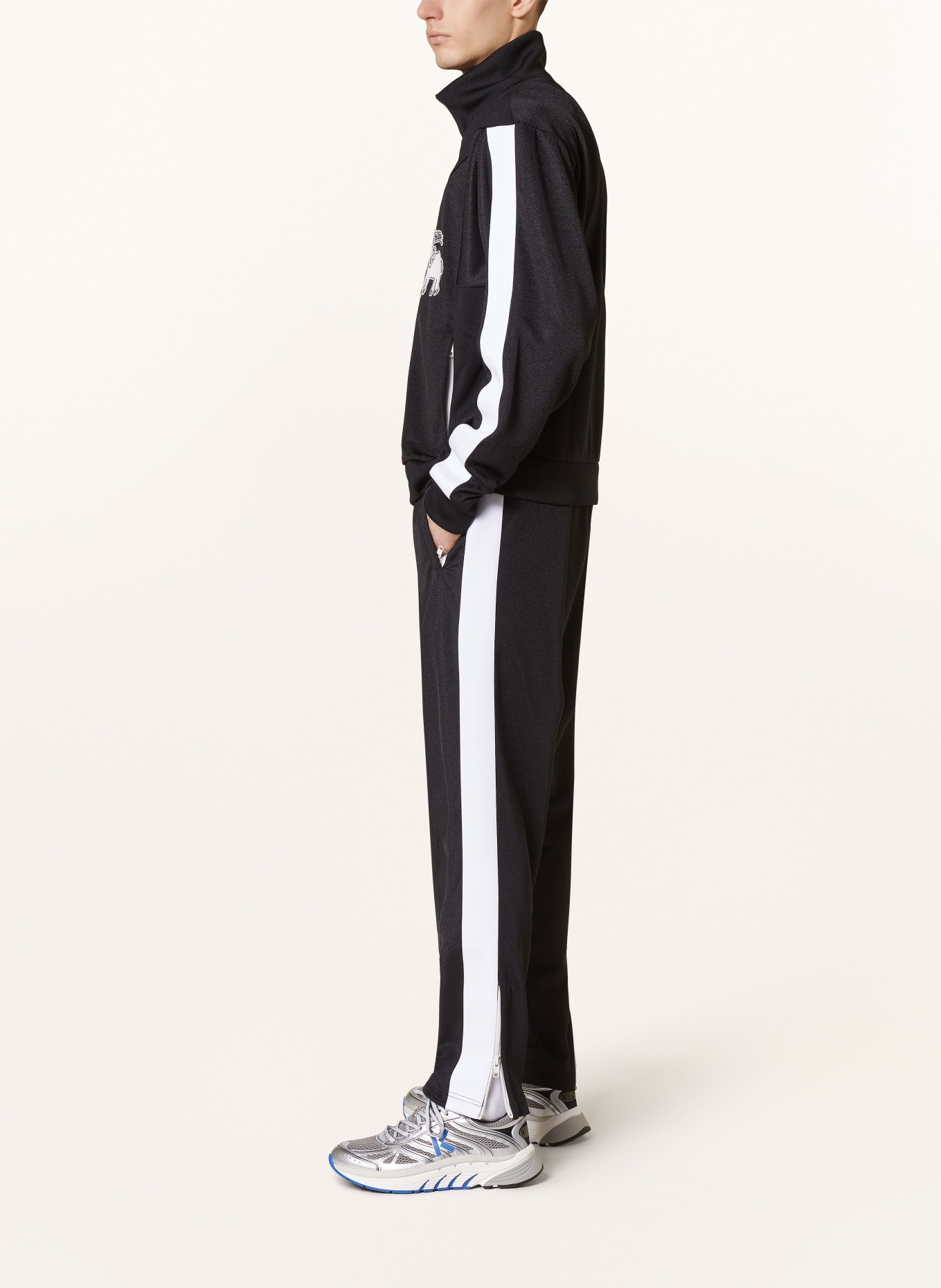 KENZO Pants in jogger style slim fit, Color: BLACK/ WHITE (Image 4)
