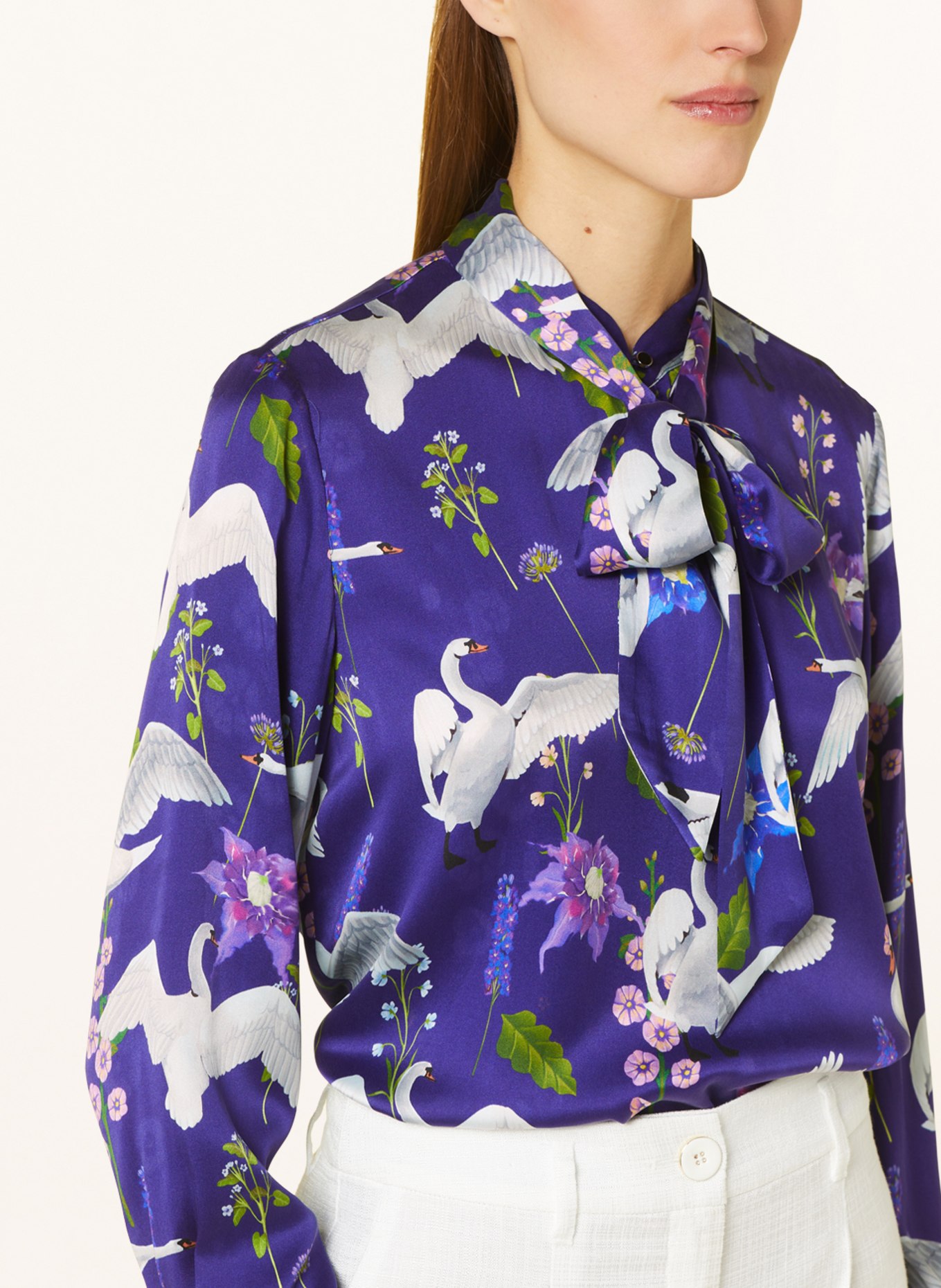 MARC CAIN Silk blouse with detachable bow tie, Color: 755 deep violet (Image 4)