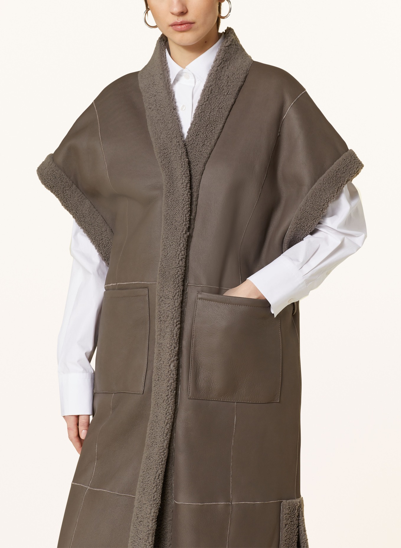 MRS & HUGS Oboustranný kabát z jehněčí kožešiny, Barva: ŠEDÁ (Obrázek 6)