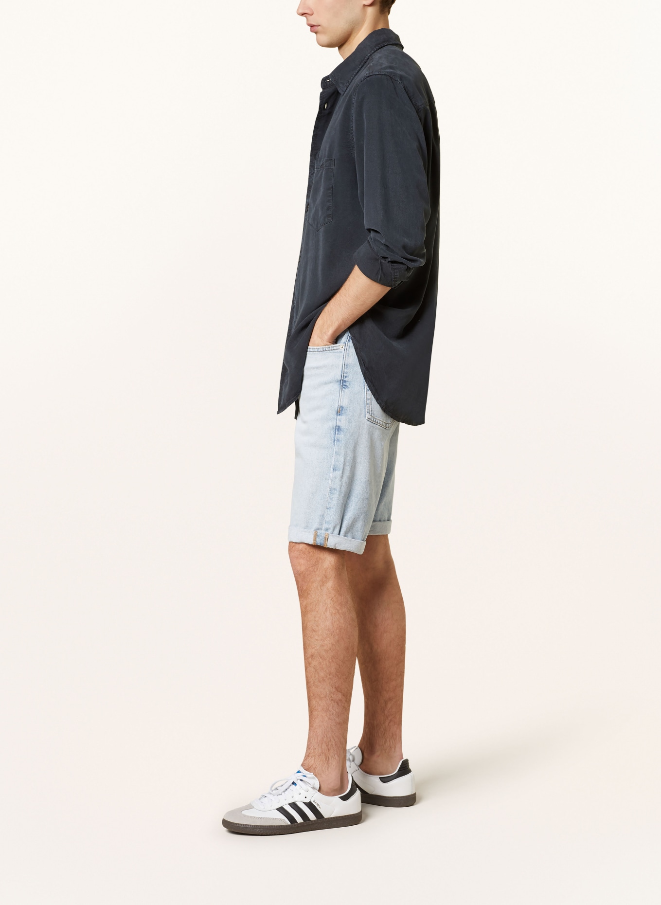 Calvin Klein Jeans Džínové šortky Slim Fit, Barva: 1AA Denim Light (Obrázek 4)