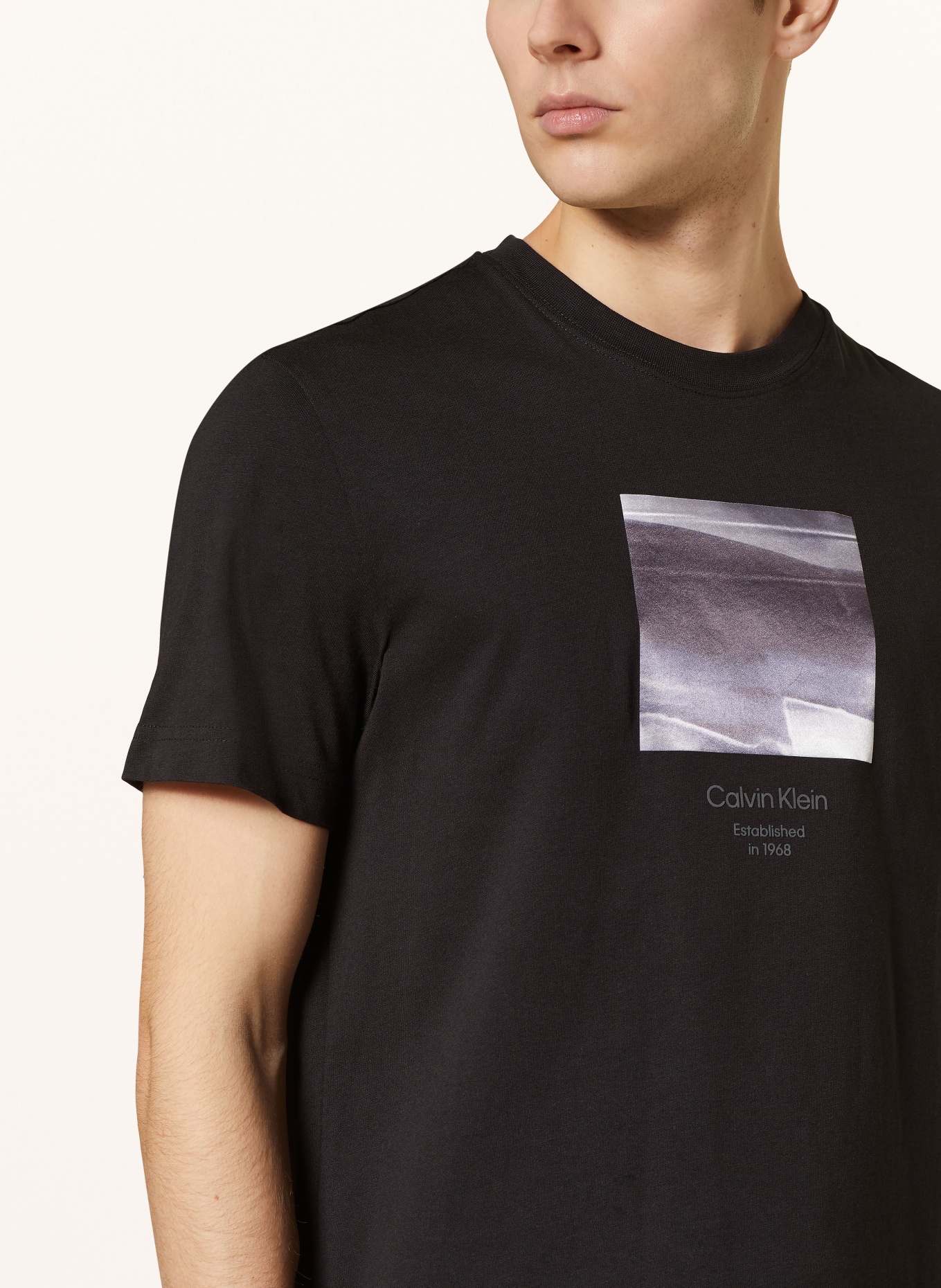 Calvin Klein T-shirt, Kolor: CZARNY/ SREBRNY (Obrazek 4)