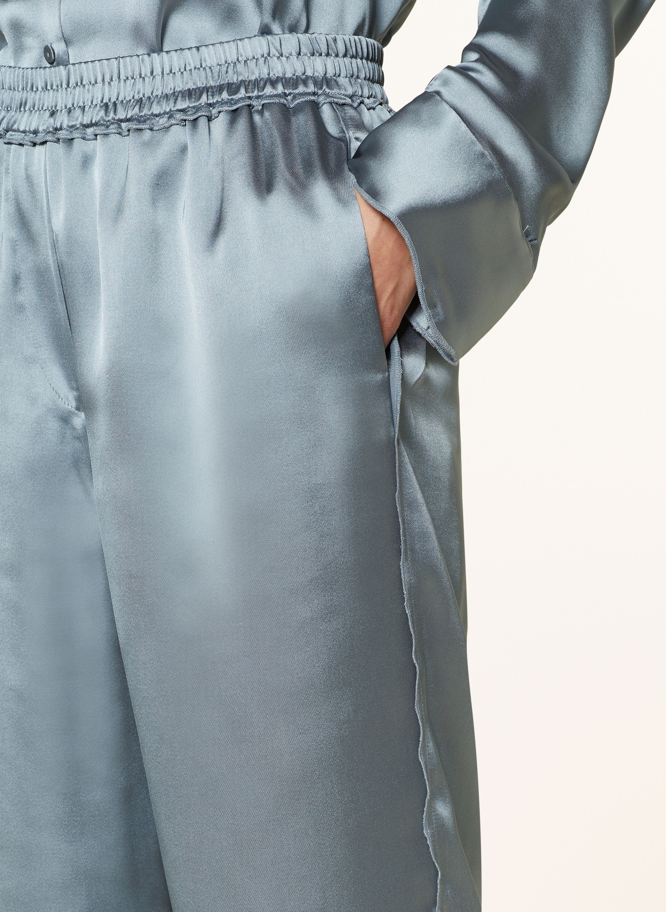 HOLZWEILER Satin trousers LUKA, Color: LIGHT BLUE (Image 5)