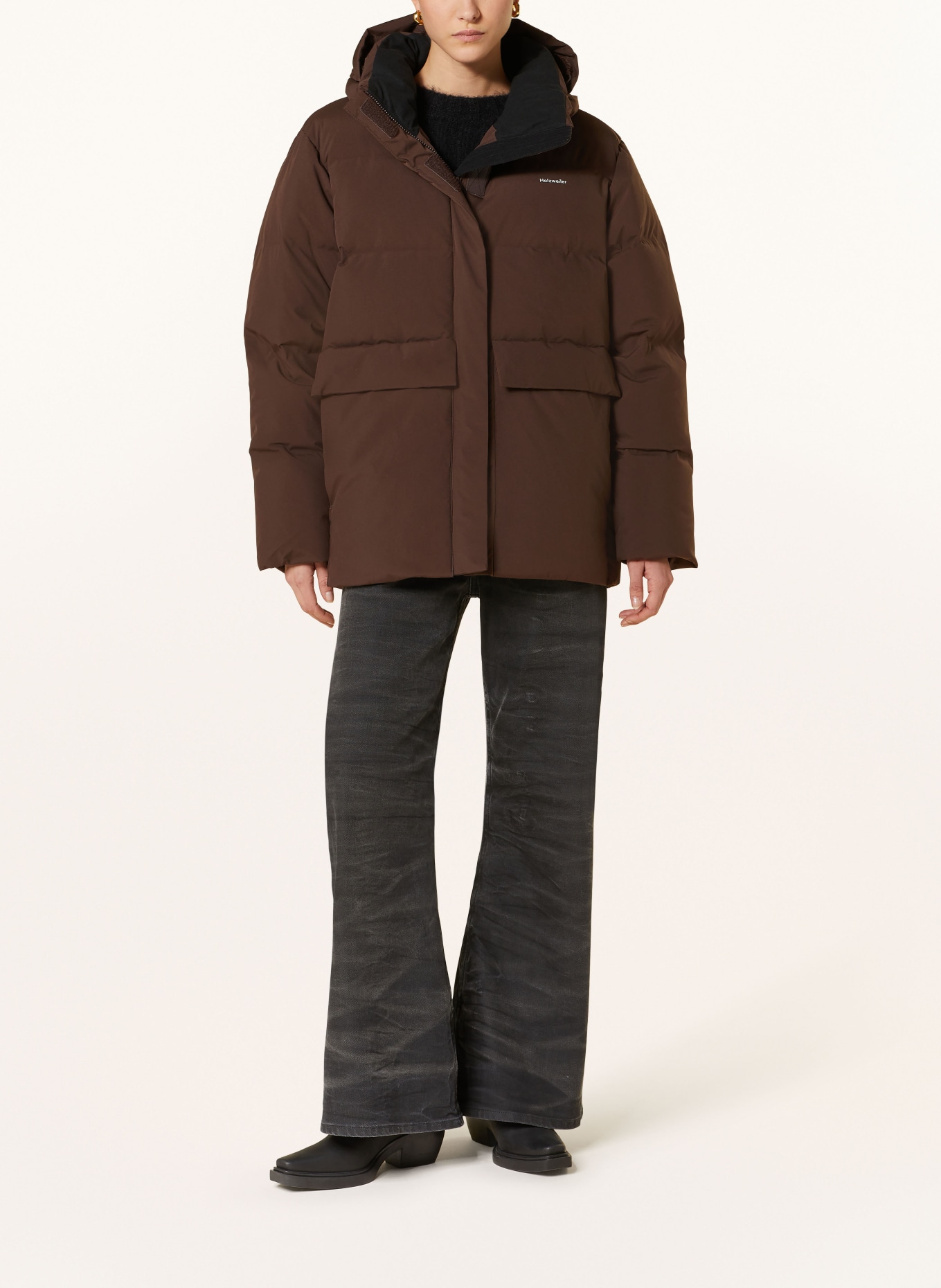 HOLZWEILER Down jacket BESSEGGEN with removable hood, Color: DARK BROWN (Image 2)