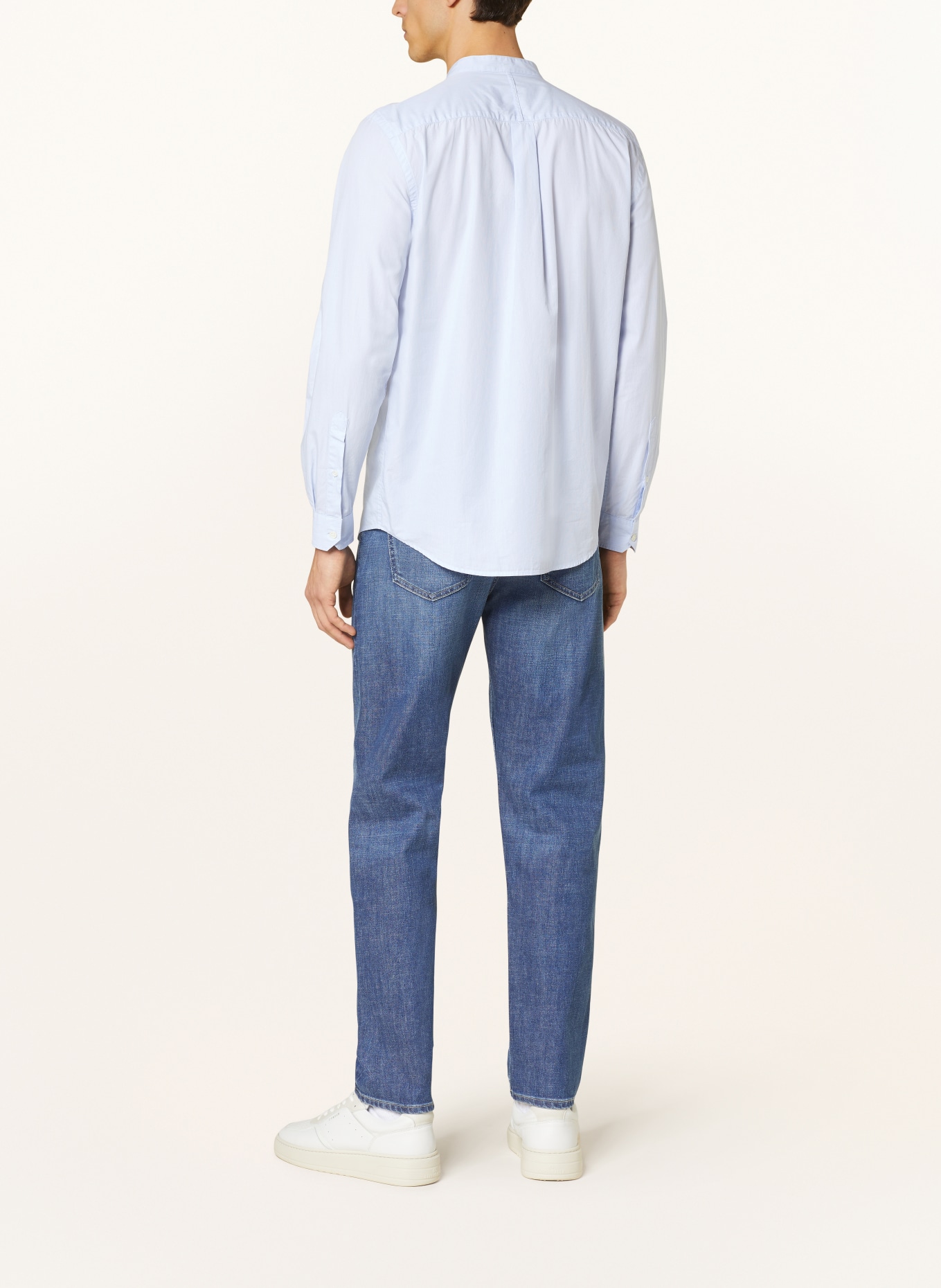 CLOSED Hemd Comfort Fit mit Stehkragen, Farbe: WEISS/ HELLBLAU (Bild 3)