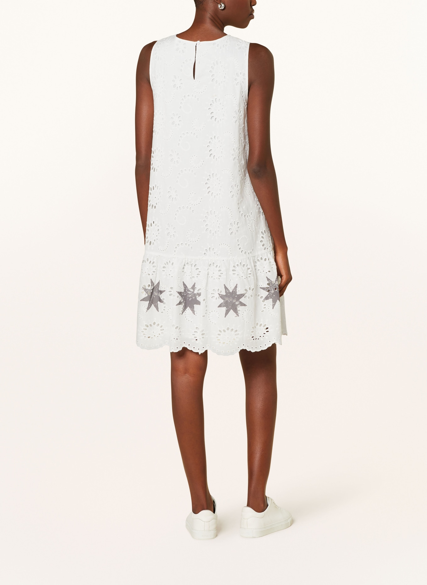 Grace Dress with broderie anglaise, Color: WHITE/ TAUPE (Image 3)