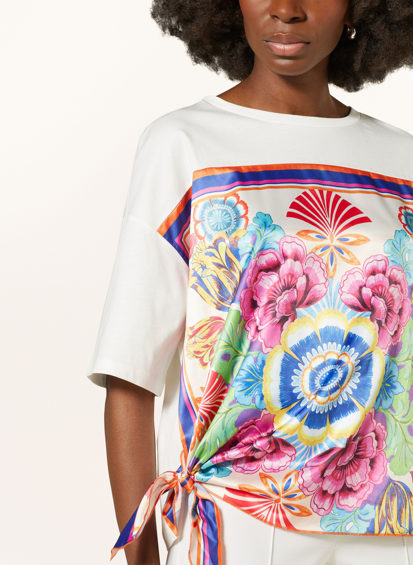Grace T-Shirt im Materialmix, Farbe: WEISS/ BLAU/ PINK (Bild 4)