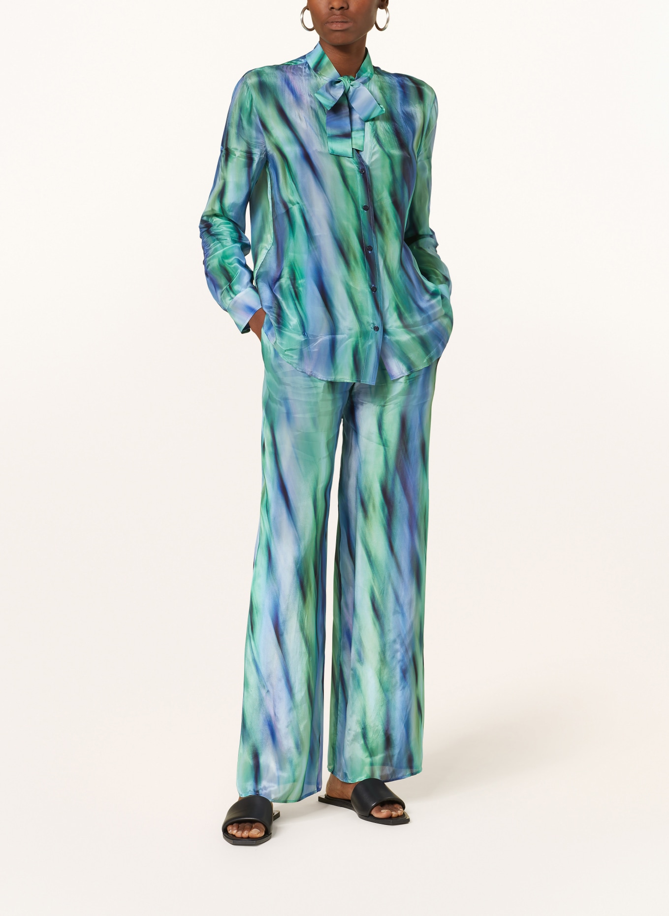 ARMANI EXCHANGE Satin trousers, Color: BLUE/ DARK BLUE/ GREEN (Image 2)