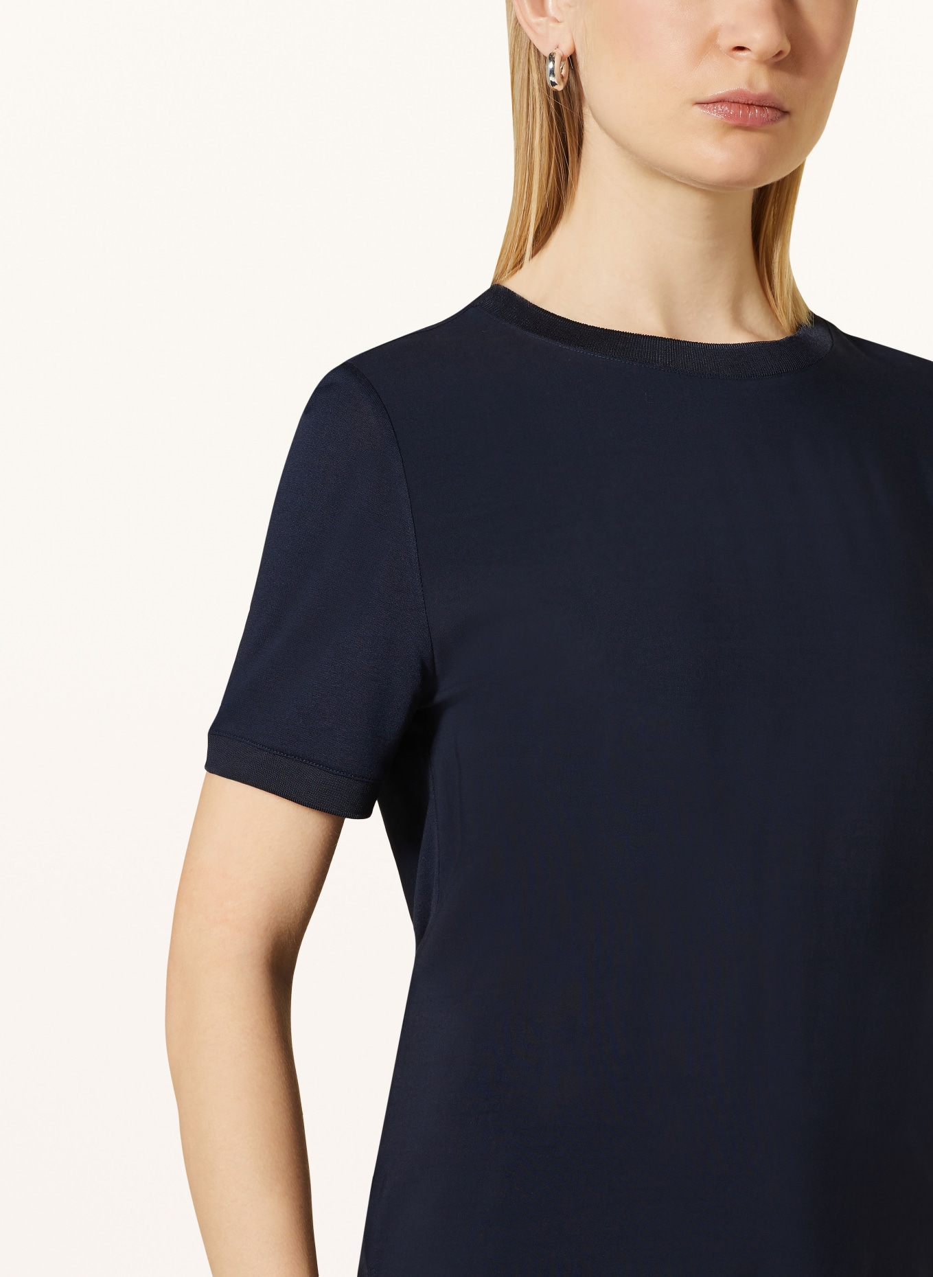 comma casual identity T-shirt, Color: DARK BLUE (Image 4)