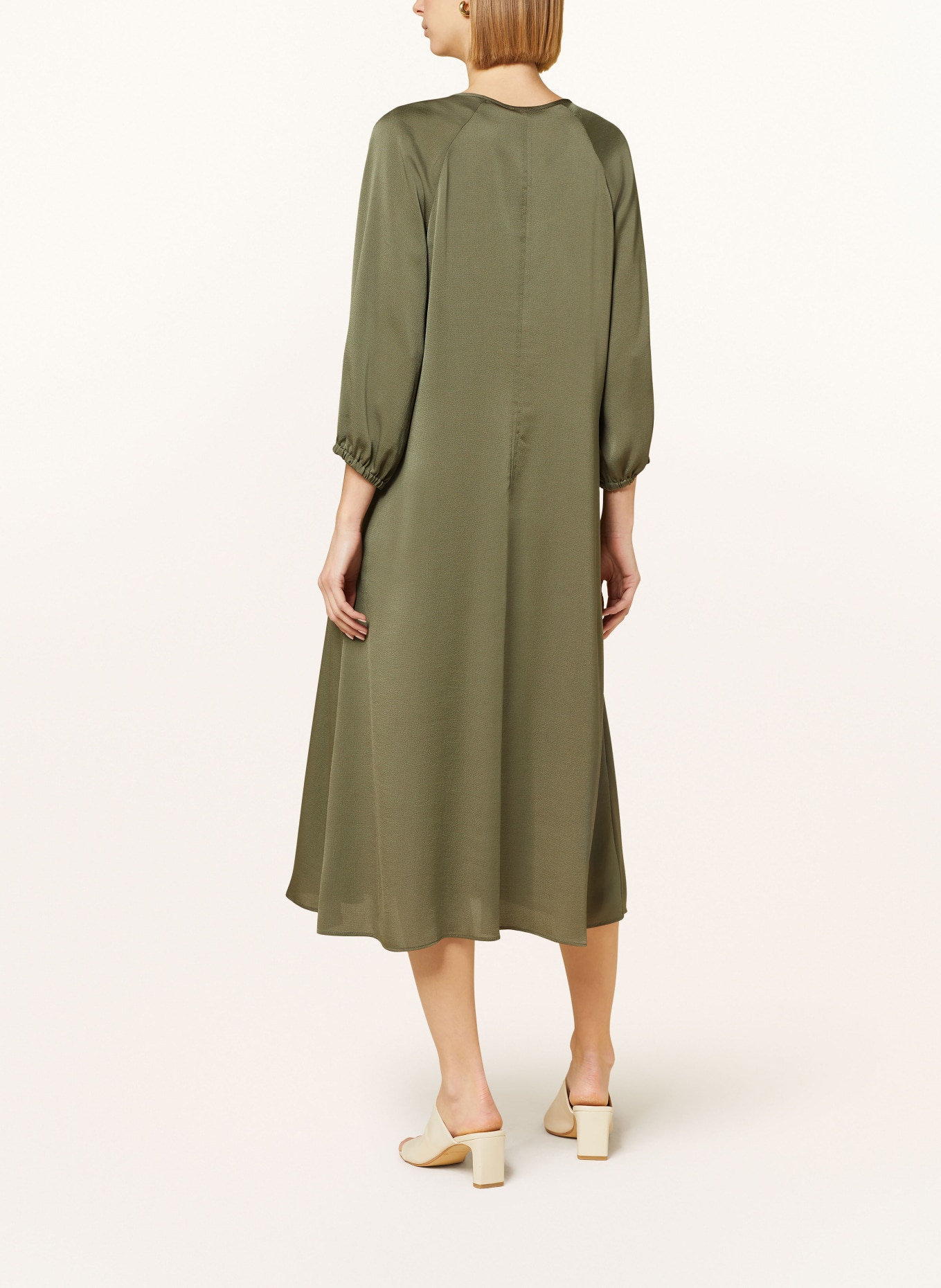RIANI Satin dress with 3/4 sleeves, Color: OLIVE (Image 3)
